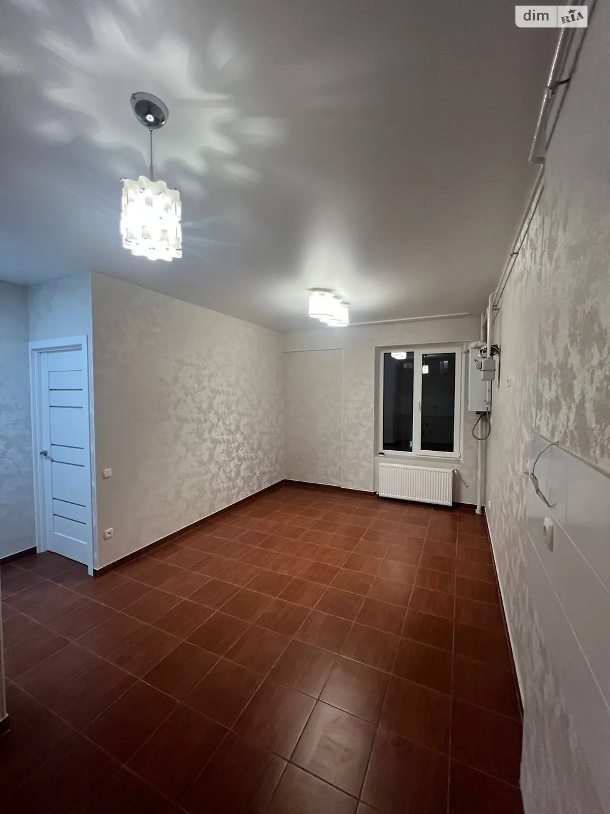 Продается 1-комнатная квартира 34 кв. м в Одессе, ул. Инглези, 2 - фото 1