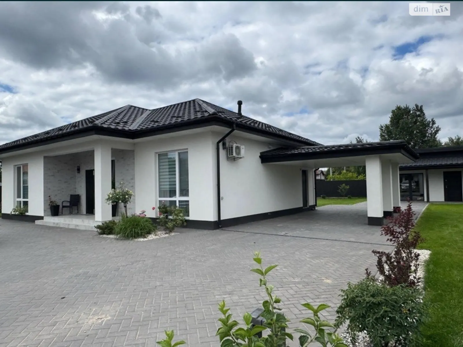 Продается одноэтажный дом 115 кв. м с балконом, цена: 235000 $ - фото 1