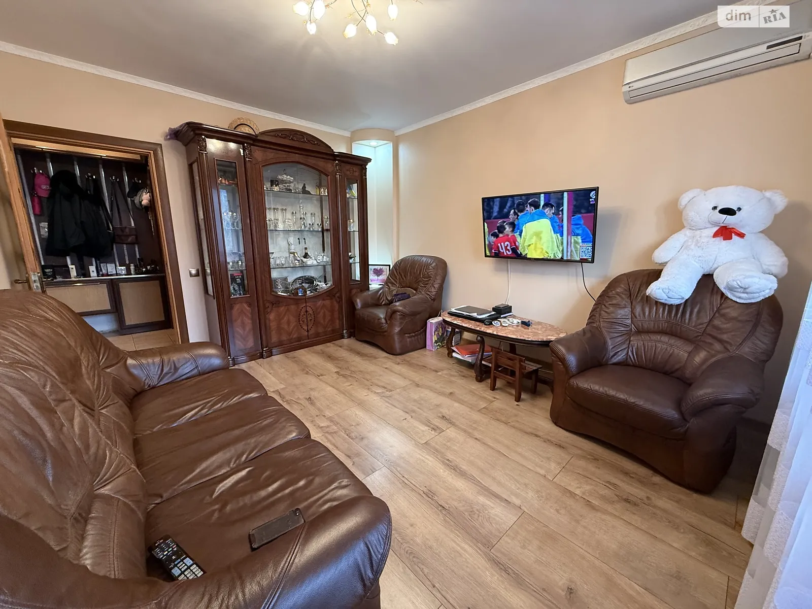 Продається 3-кімнатна квартира 65.1 кв. м у Ужгороді, цена: 77000 $ - фото 1