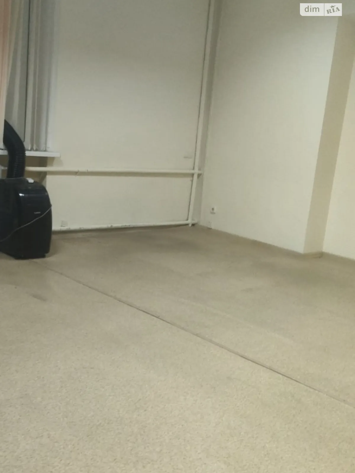 Сдается в аренду офис 33 кв. м в бизнес-центре, цена: 13000 грн - фото 1