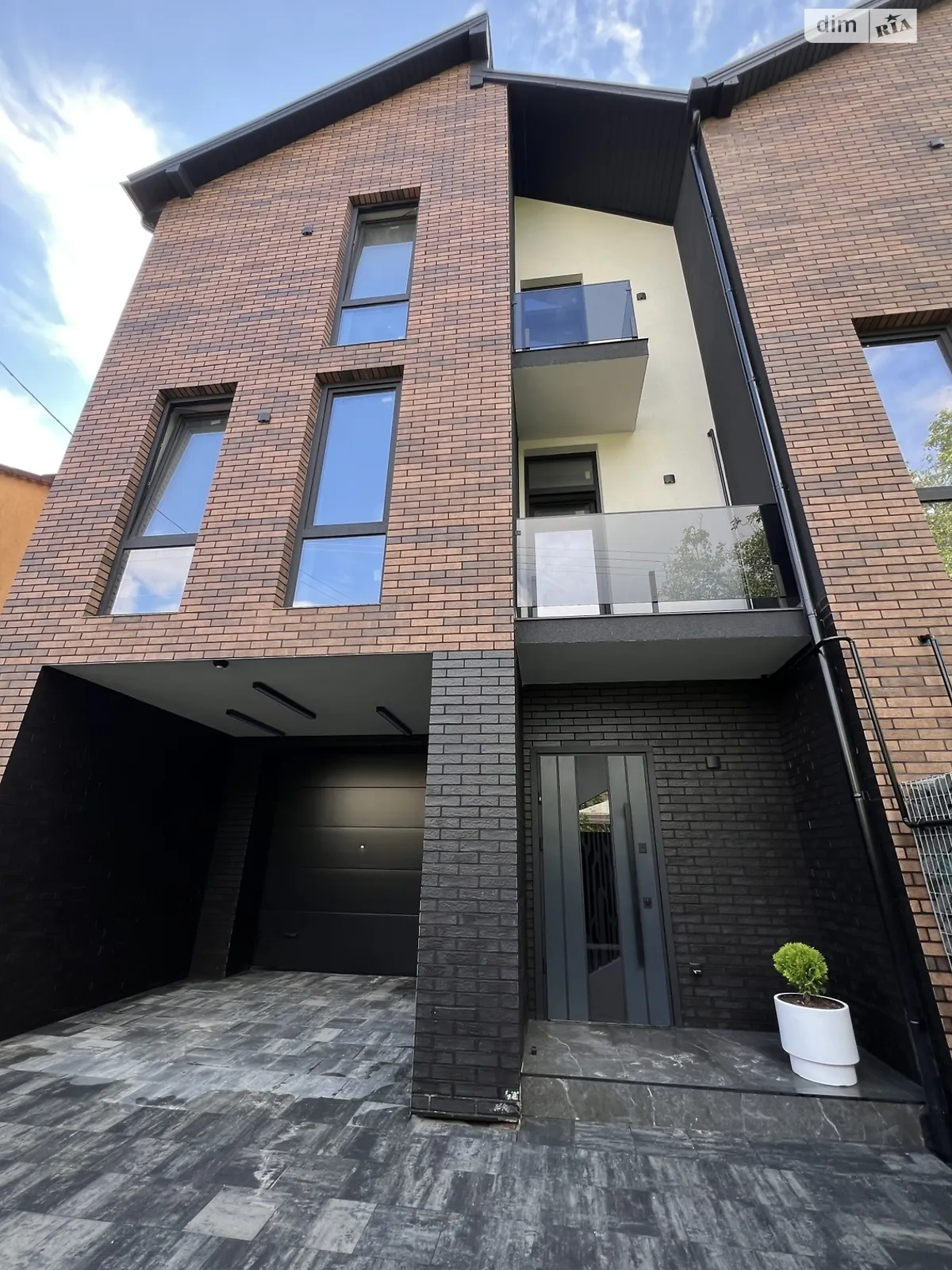 ул. Кричевского Михаила, 55 Зализнычный Львов, цена: 195000 $ - фото 1