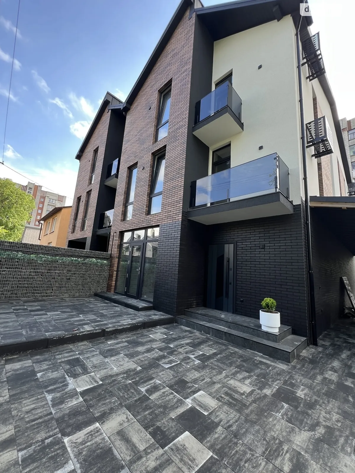 ул. Кричевского Михаила, 55Б Зализнычный Львов, цена: 210000 $ - фото 1