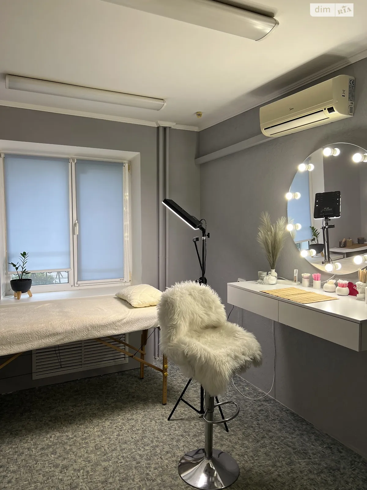 Продається приміщення вільного призначення 93 кв. м в 10-поверховій будівлі, цена: 39000 $ - фото 1