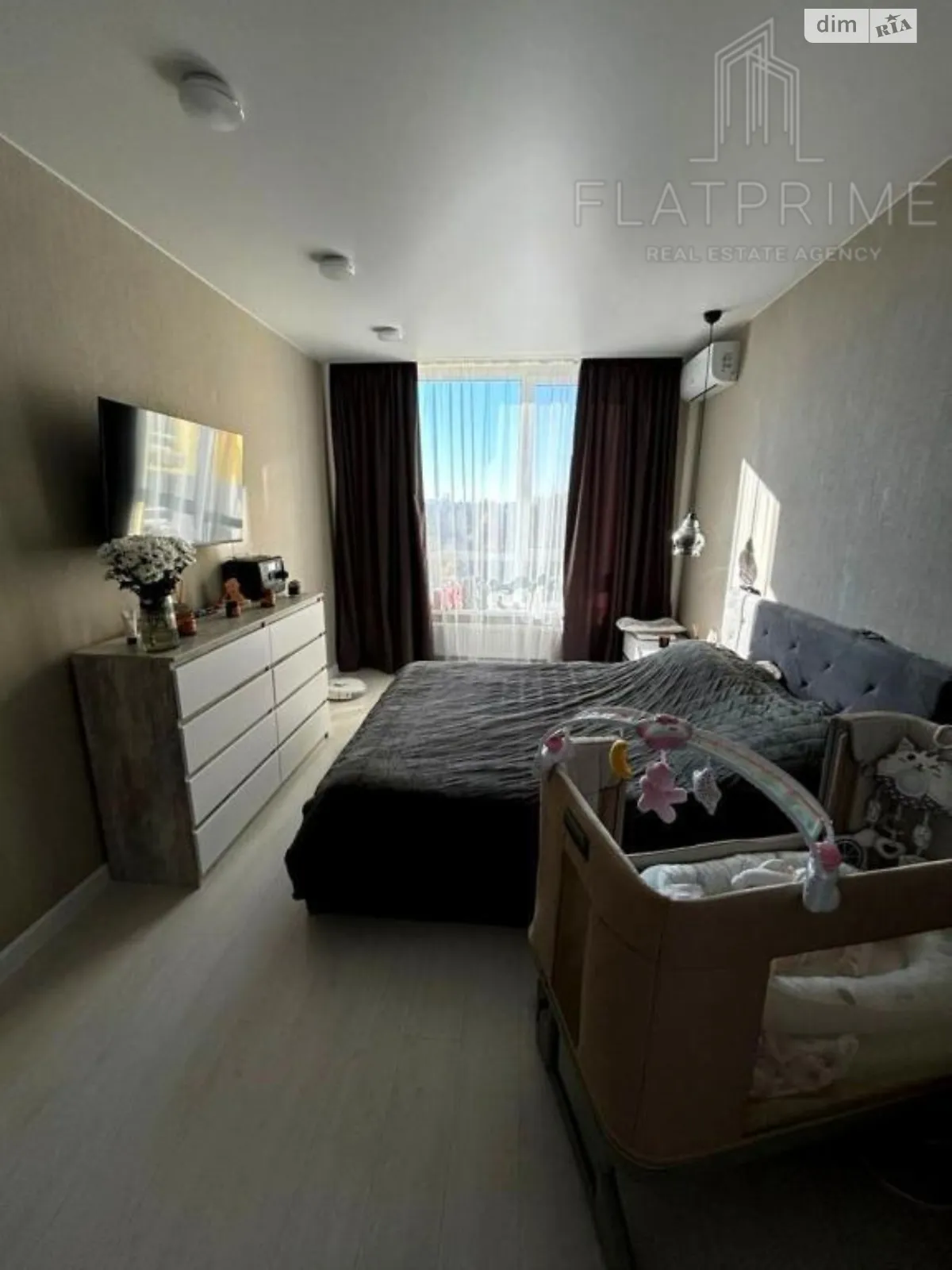 Продается 1-комнатная квартира 42 кв. м в Киеве, ул. Кадетский Гай, 10 - фото 1