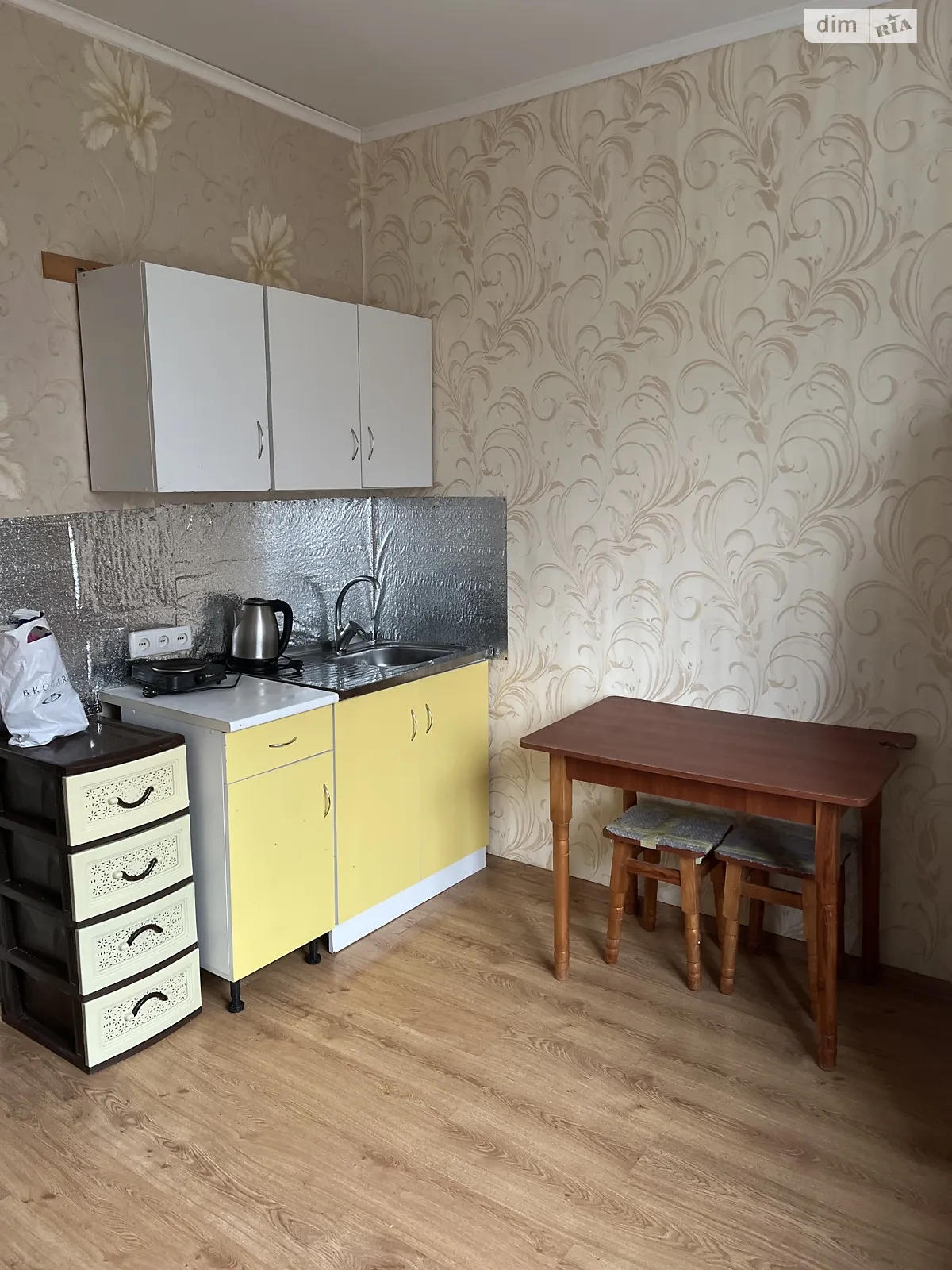 Сдается в аренду 1-комнатная квартира 24 кв. м в Днепре, ул. Строителей, 1 - фото 1