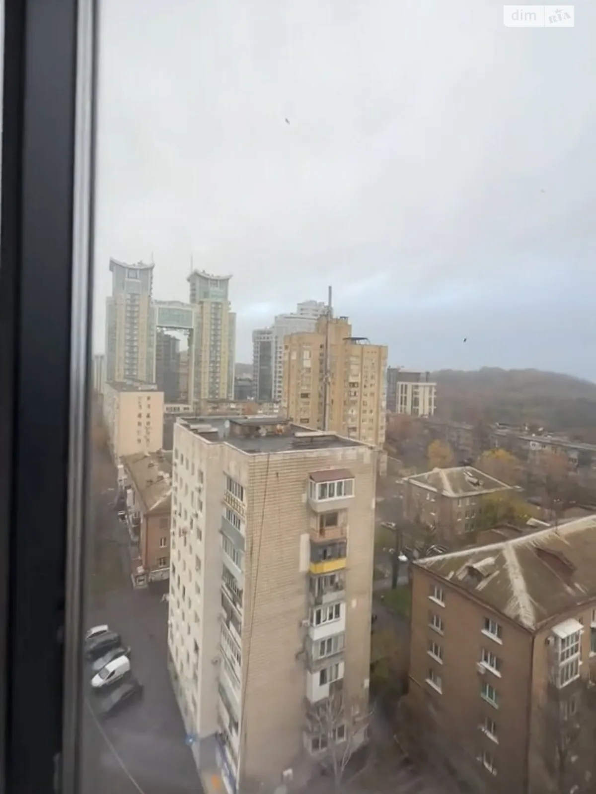 Продается 3-комнатная квартира 105 кв. м в Киеве, ул. Зверинецкая, 70А - фото 1