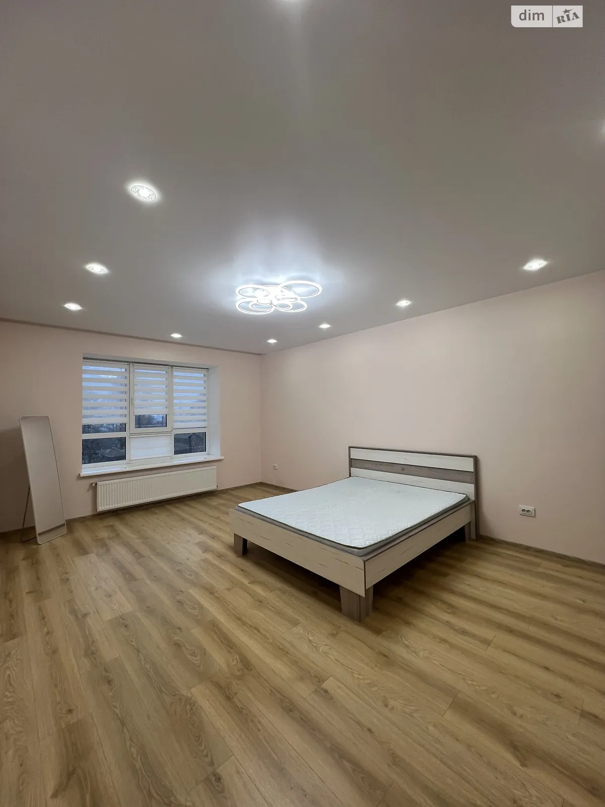 Сдается в аренду 2-комнатная квартира 68 кв. м в Хмельницком, ул. Героев Крут, 4/1Б - фото 1