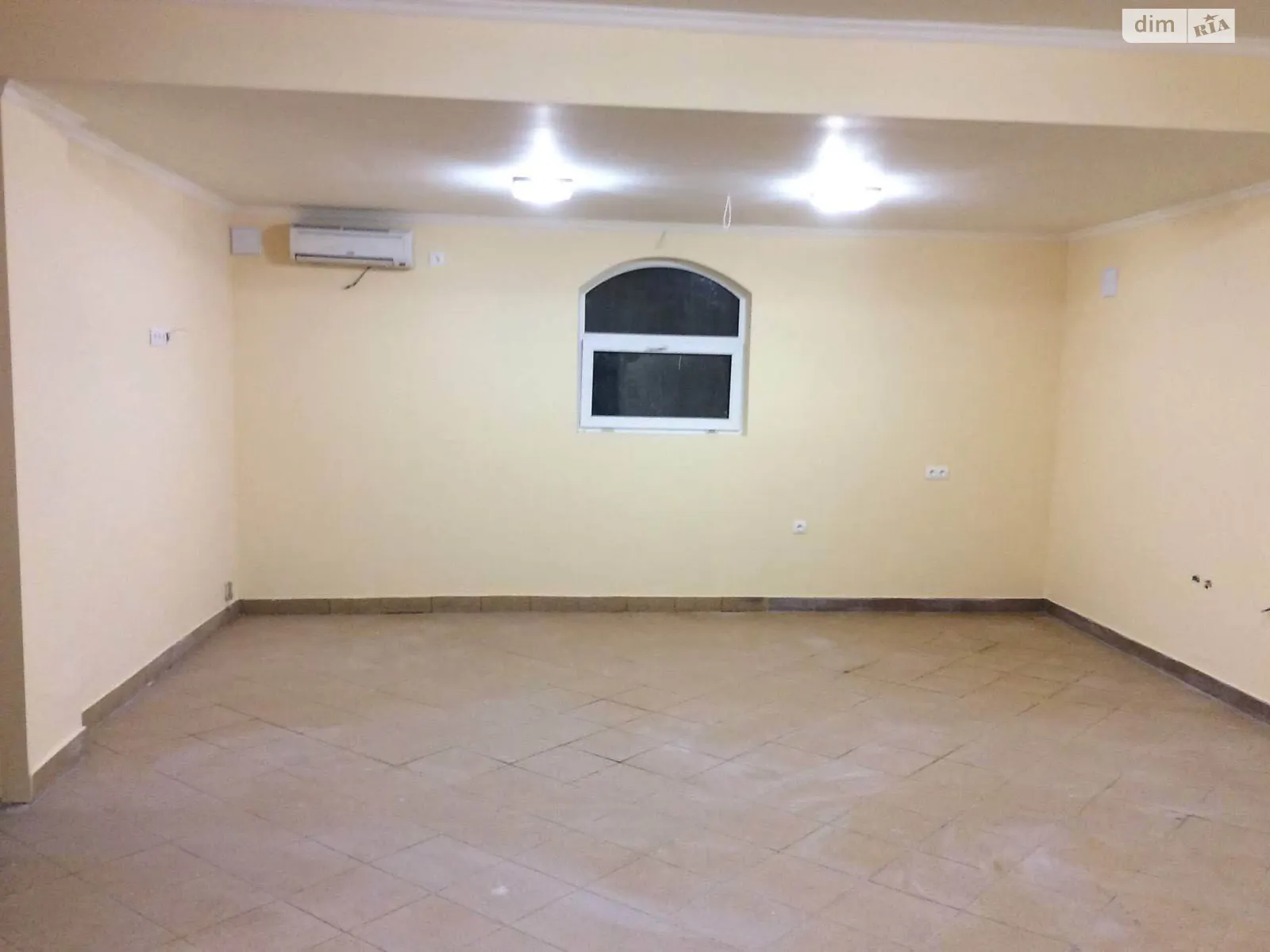 Продається приміщення вільного призначення 120 кв. м в 1-поверховій будівлі, цена: 250000 $ - фото 1