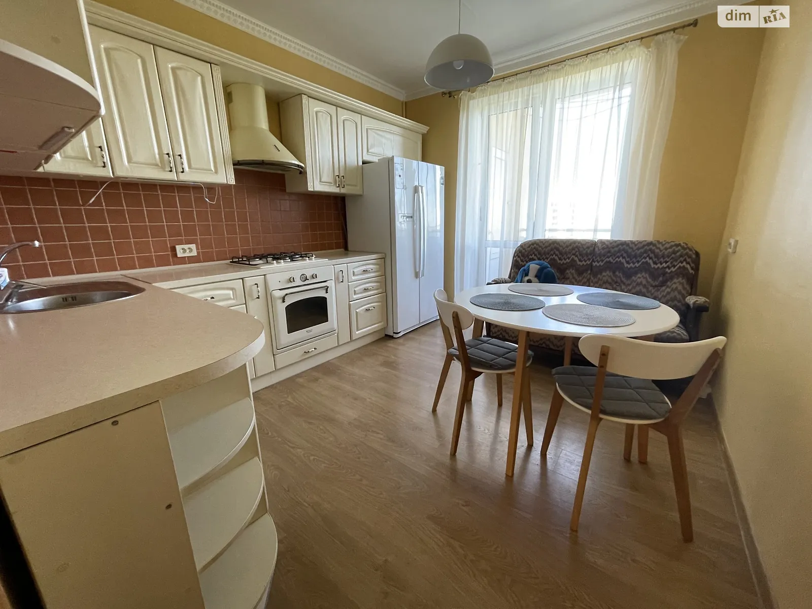 Продается 2-комнатная квартира 79.7 кв. м в Львове, ул. Глинянский Тракт, 153А - фото 1