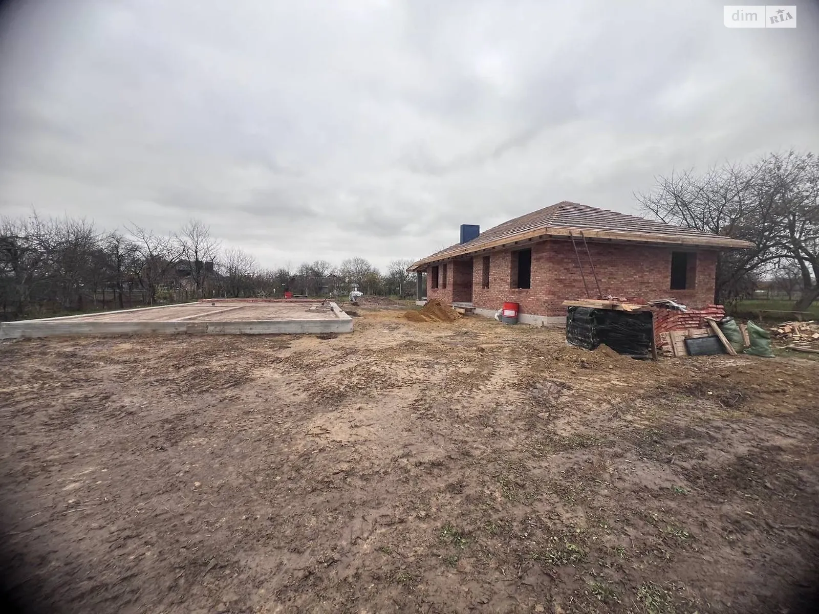 Продается одноэтажный дом 95 кв. м с подвалом, цена: 96000 $ - фото 1