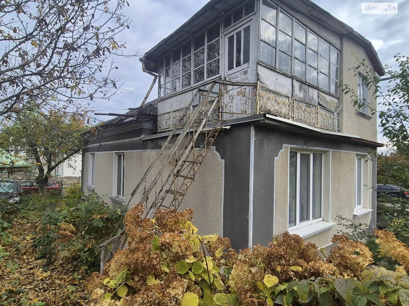 Продается дом на 2 этажа 100 кв. м с беседкой, цена: 130000 $ - фото 1