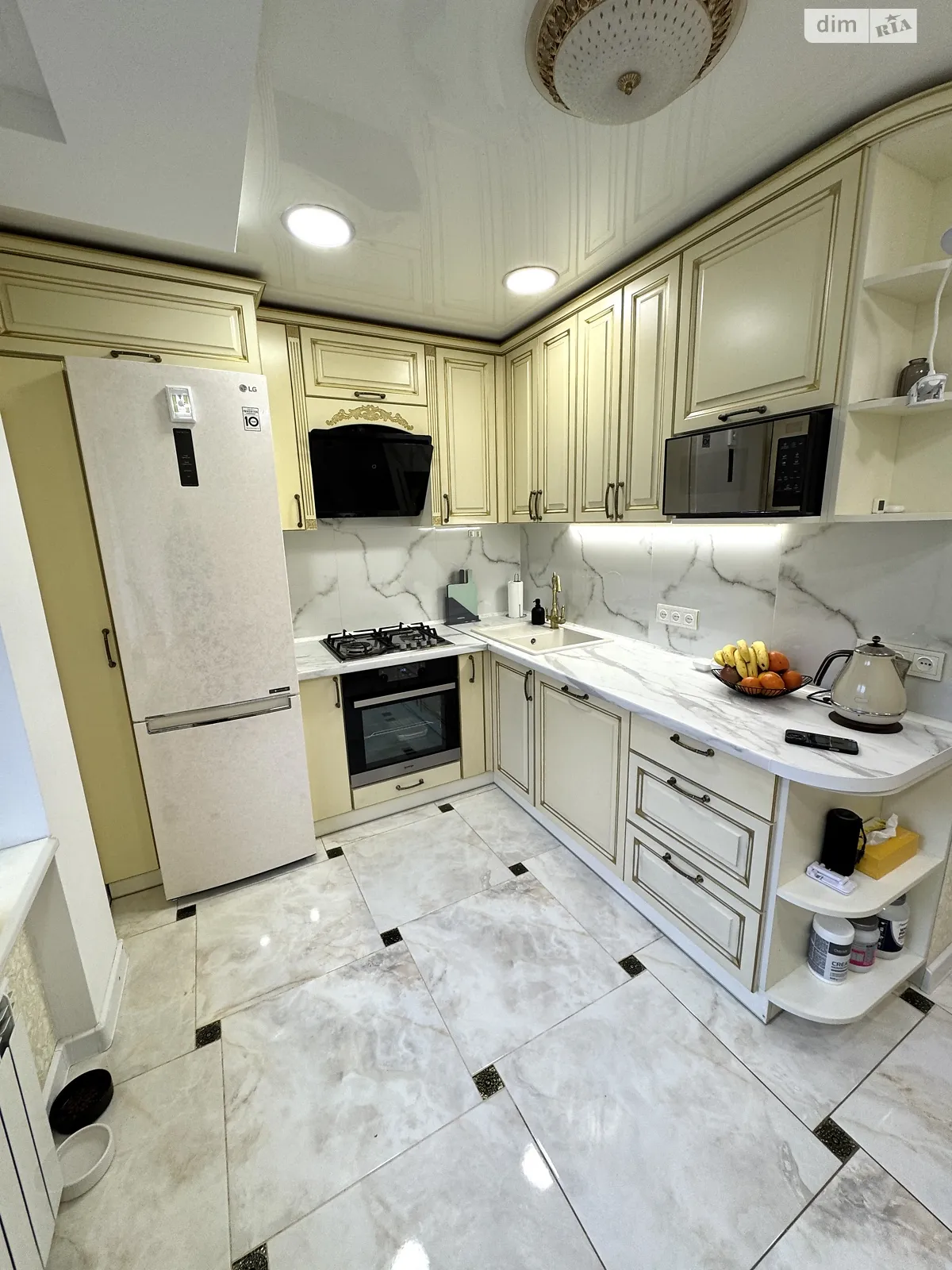 3-комнатная квартира 68 кв. м в Запорожье, ул. Товарищеская - фото 1