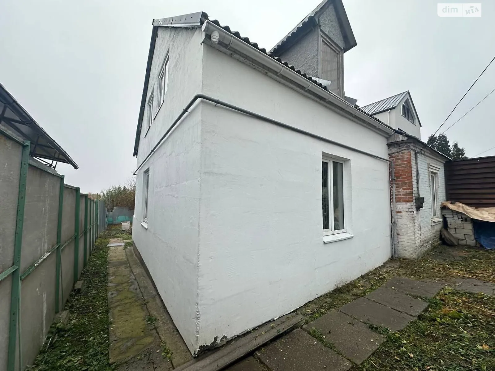 Продается дом на 2 этажа 120 кв. м с беседкой, цена: 45000 $ - фото 1