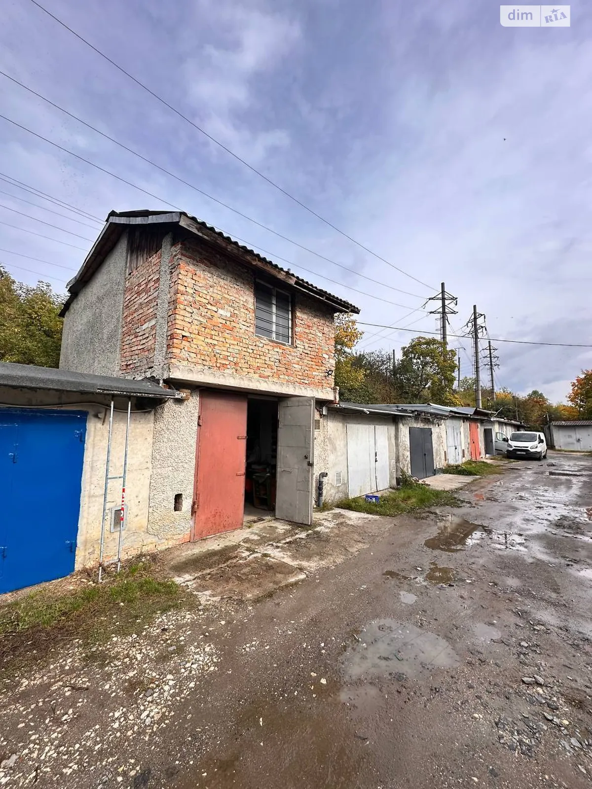 Продается место в гаражном кооперативе универсальный на 61.5 кв. м, цена: 15000 $ - фото 1