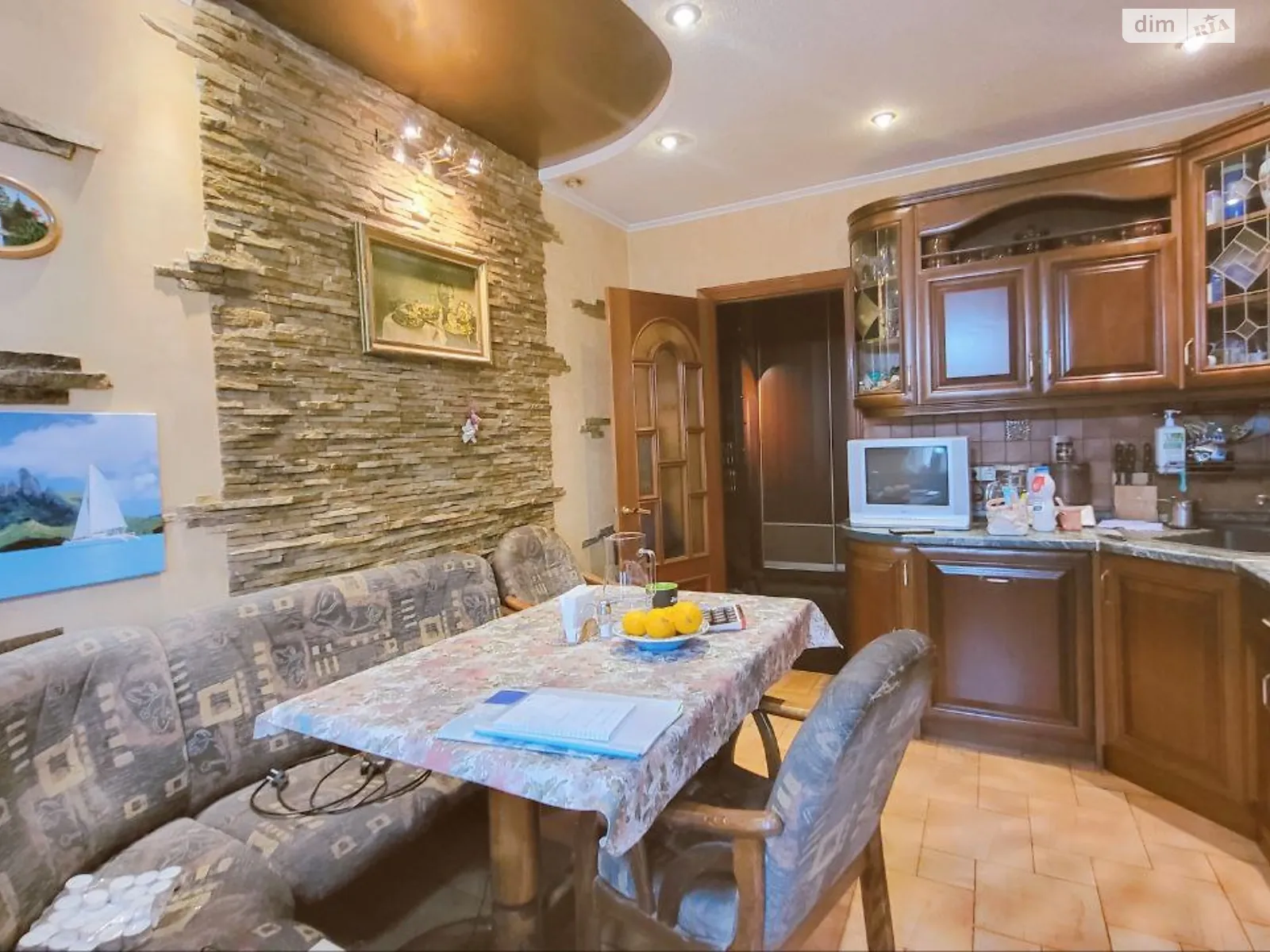 Продается 3-комнатная квартира 85.9 кв. м в Киеве, вул. Урловская, 9 - фото 1