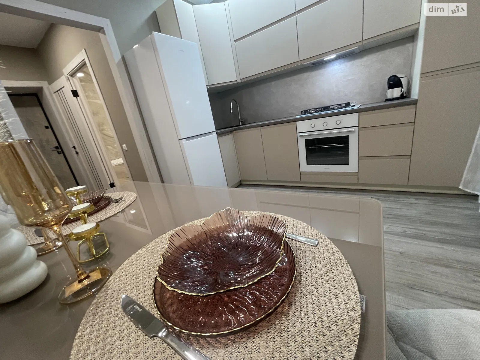 Продається 1-кімнатна квартира 46 кв. м у Вишневому, вул. Святошинська, 52 - фото 1