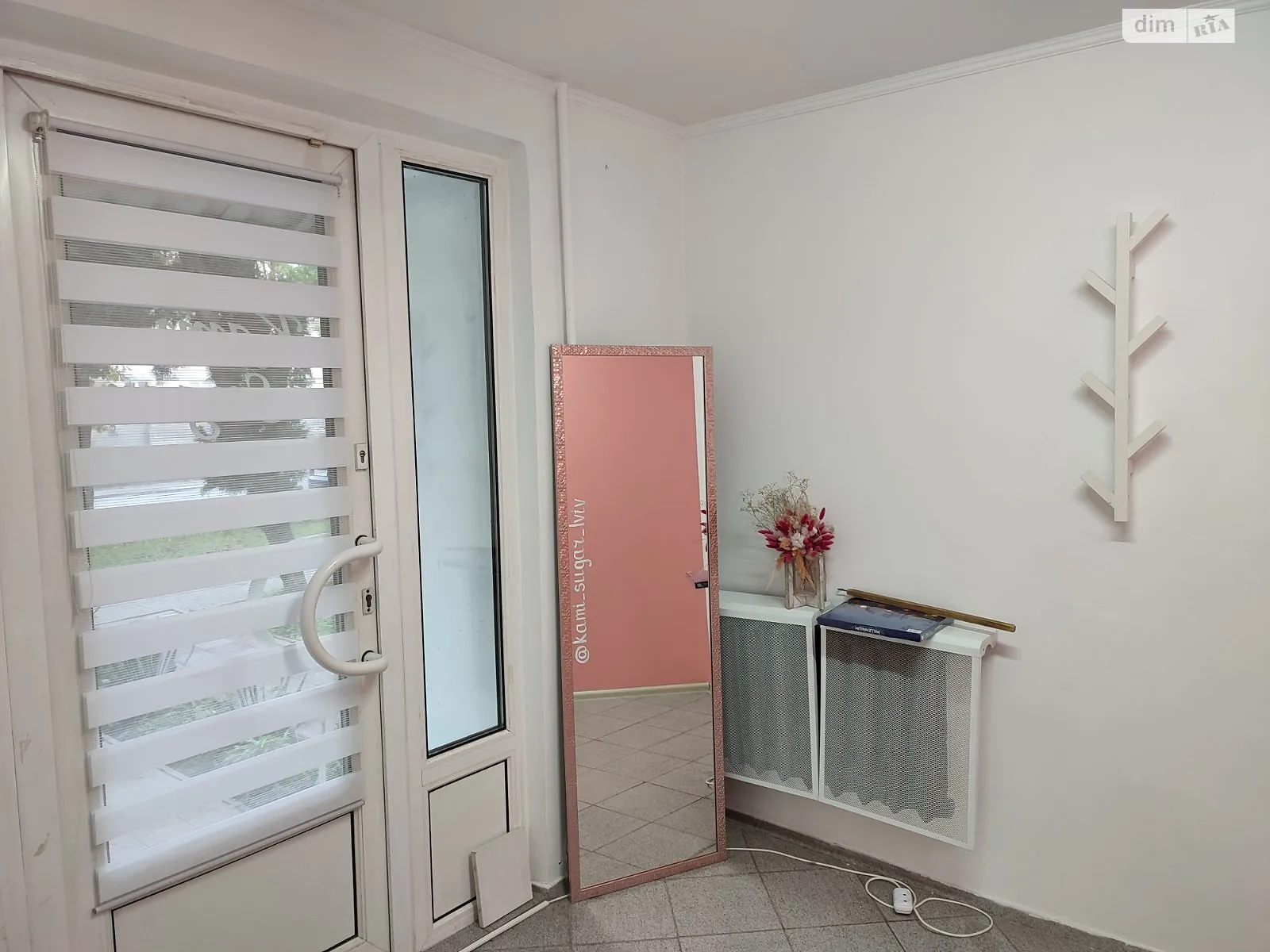 Сдается в аренду помещения свободного назначения 18 кв. м в 5-этажном здании, цена: 8500 грн - фото 1