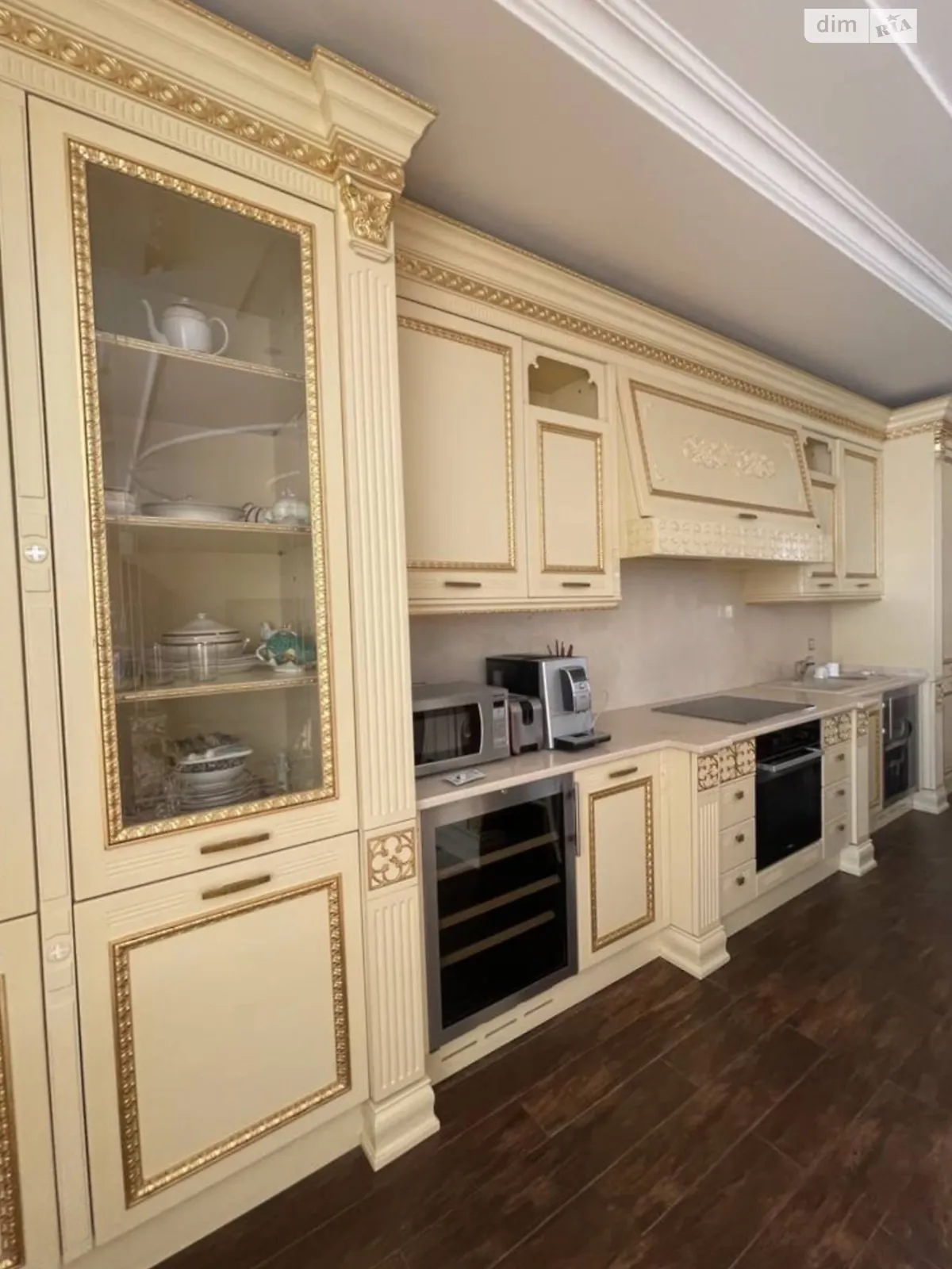 Продається 4-кімнатна квартира 189.5 кв. м у Одесі, пров. Мукачівський, 6/3 - фото 1