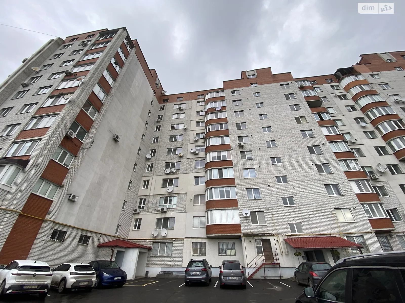 Сдается в аренду 3-комнатная квартира 120 кв. м в Хмельницком, ул. Заречанская, 57/1 - фото 1