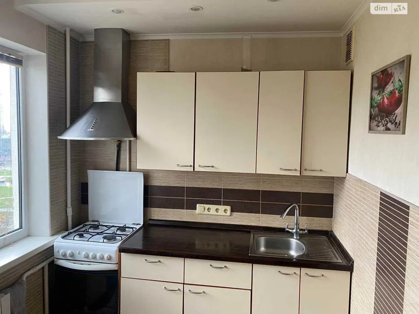 Продается 3-комнатная квартира 68 кв. м в Киеве, просп. Владимира Ивасюка, 17 - фото 1