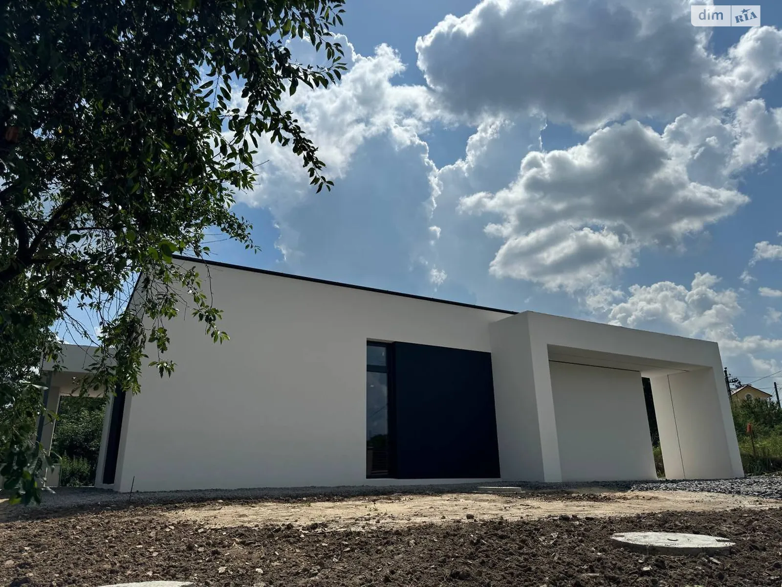 Продается одноэтажный дом 104 кв. м с верандой, цена: 94000 $ - фото 1