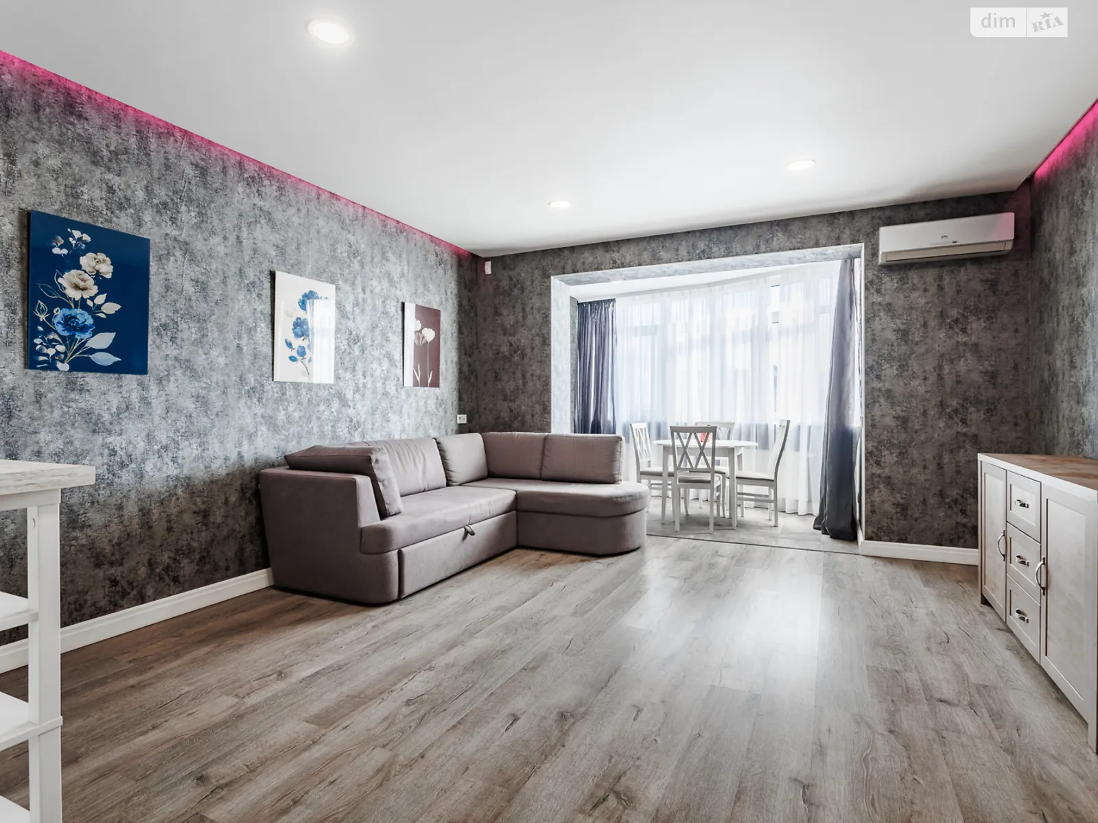 Продается 1-комнатная квартира 72 кв. м в Вишневом, ул. Витянская, 2 - фото 1