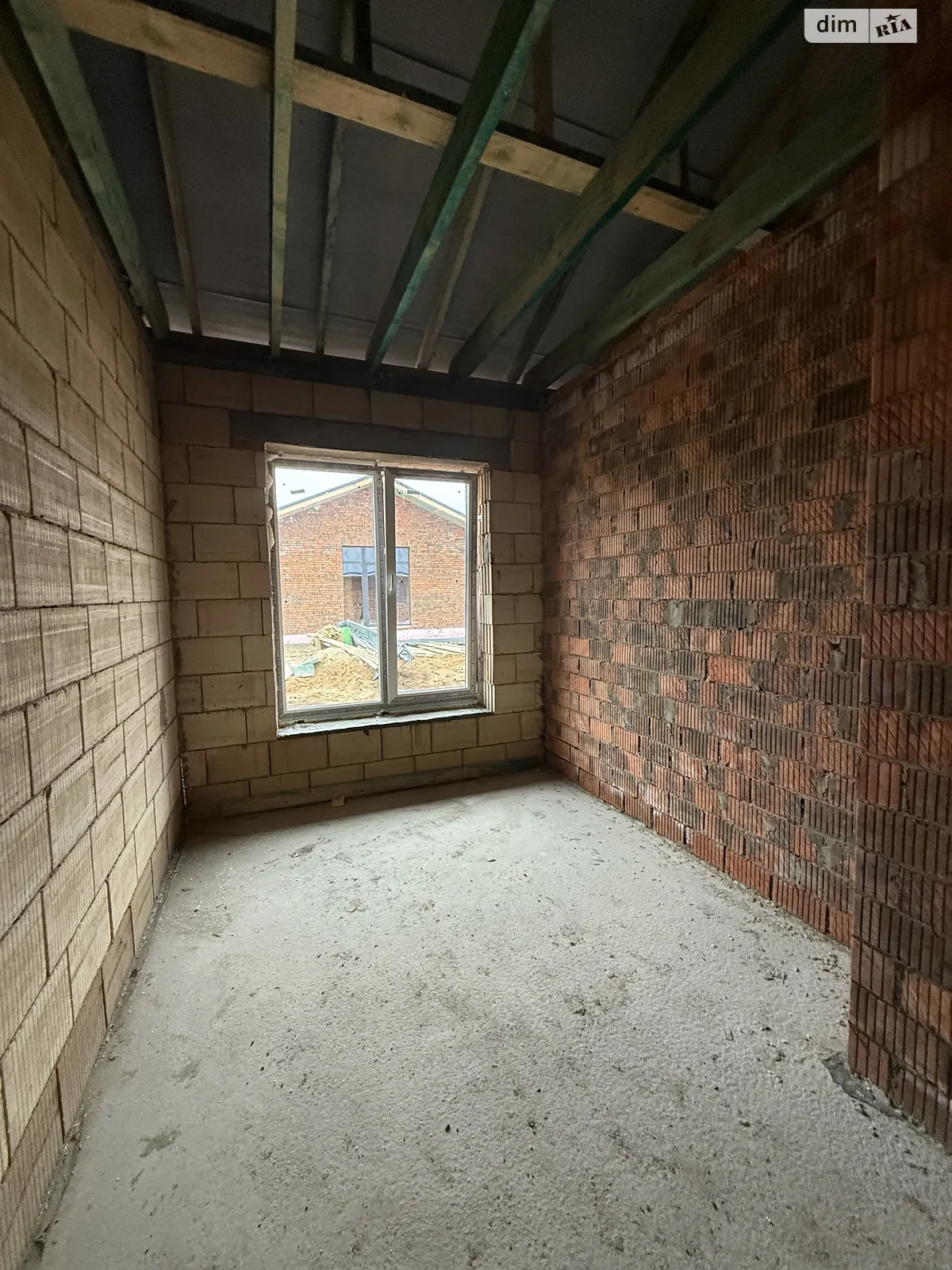 Продается одноэтажный дом 100 кв. м с участком, цена: 90000 $ - фото 1