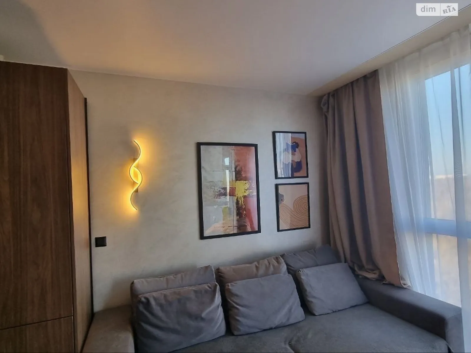 Сдается в аренду 2-комнатная квартира 72 кв. м в Львове, ул. Роксоляны, 149 - фото 1