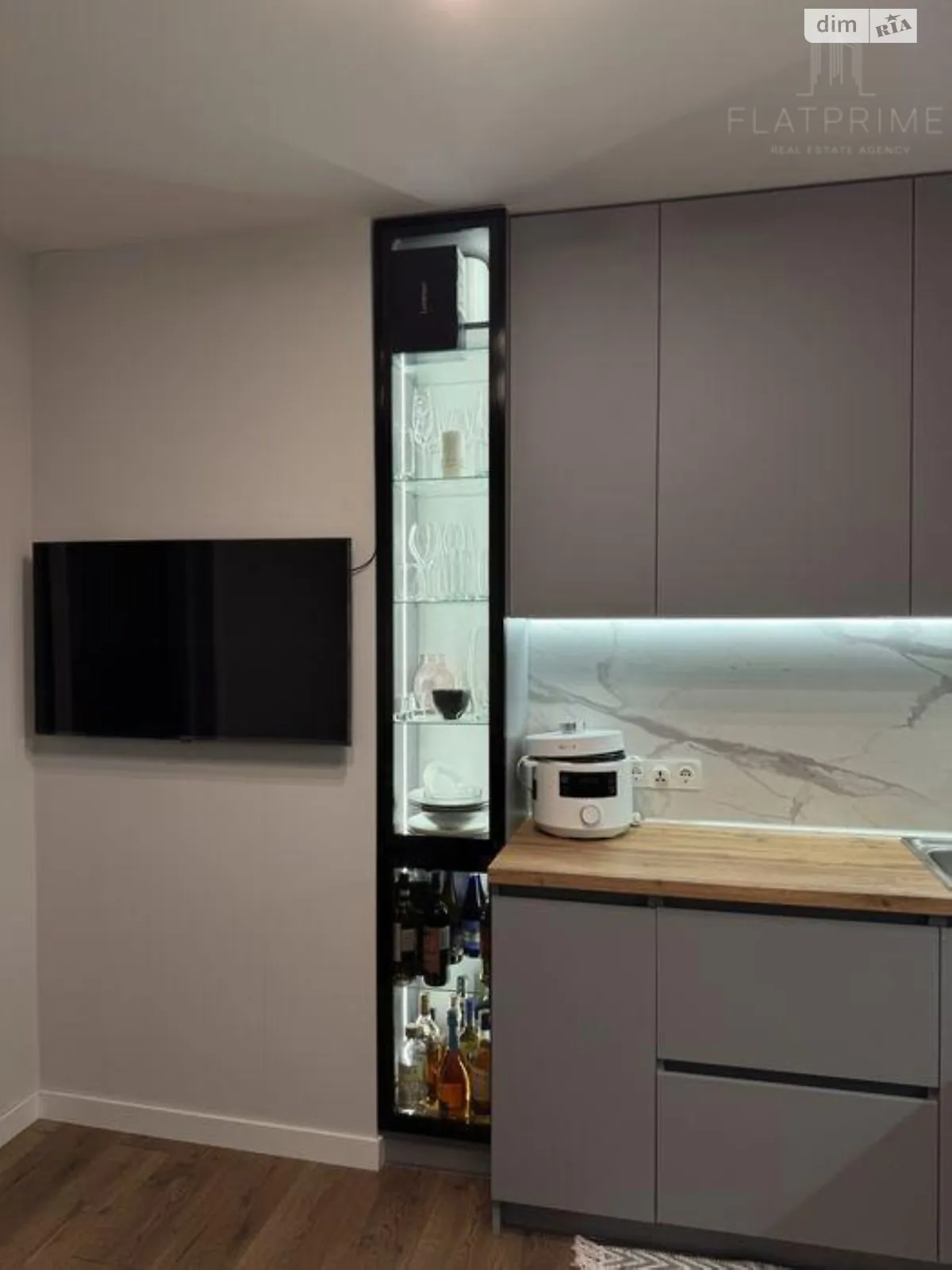 Продається 1-кімнатна квартира 46 кв. м у Києві, вул. Миколи Закревського, 95В - фото 1