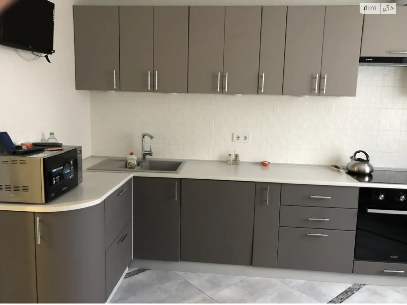 Сдается в аренду 2-комнатная квартира 72 кв. м в Виннице, ул. Келецкая, 99 - фото 1