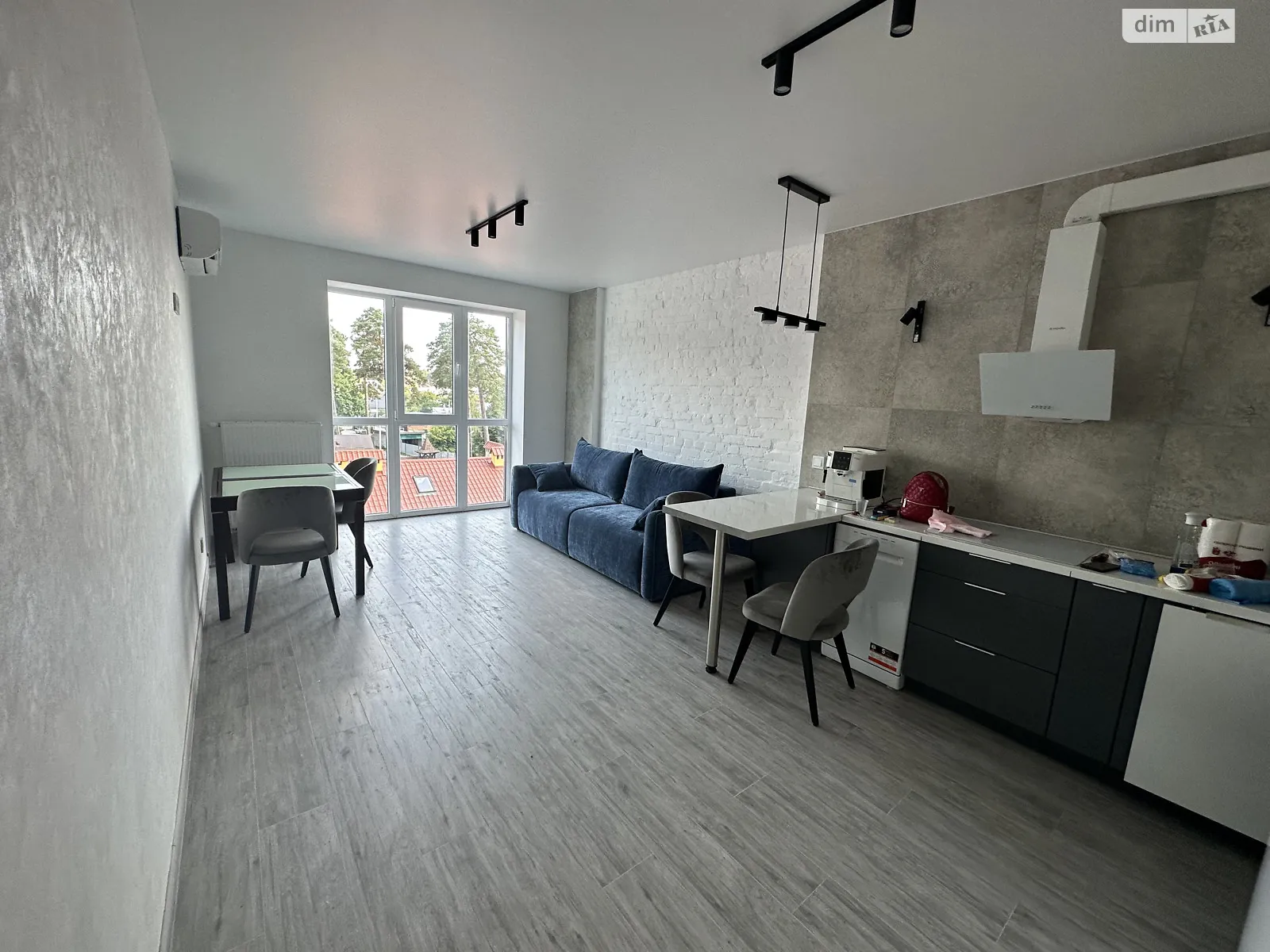 Продается 2-комнатная квартира 76 кв. м в Брюховичах, ул. Ряснянская, 6А - фото 1