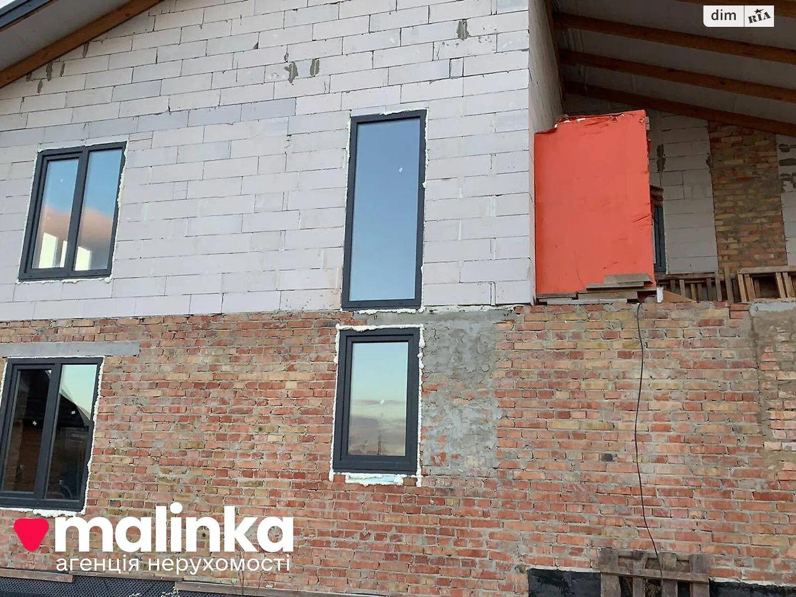 Продается дом на 2 этажа 180.2 кв. м с садом, цена: 100000 $ - фото 1