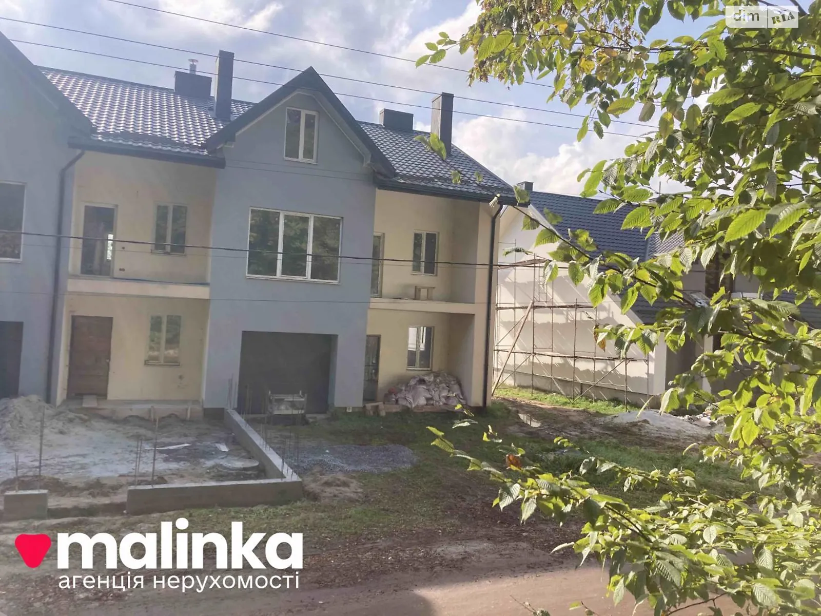 Продается дом на 2 этажа 140 кв. м с мебелью, цена: 101000 $ - фото 1