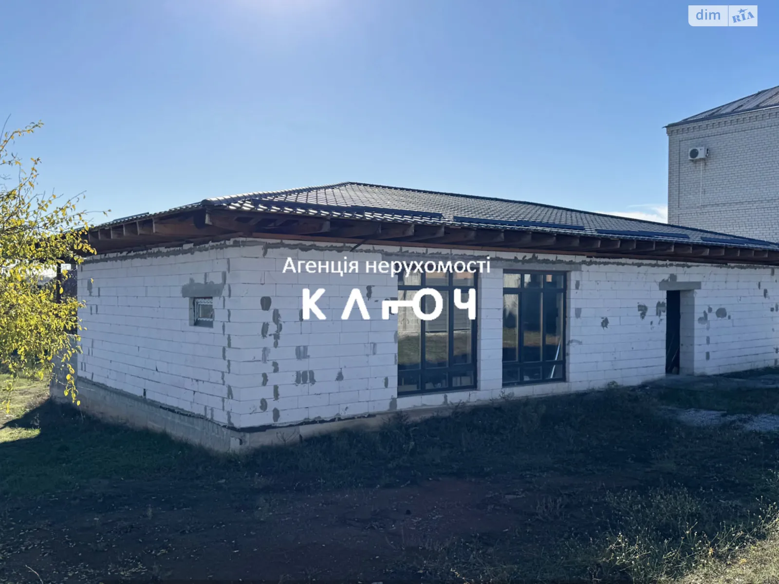 Продается одноэтажный дом 200 кв. м с камином, цена: 125000 $ - фото 1