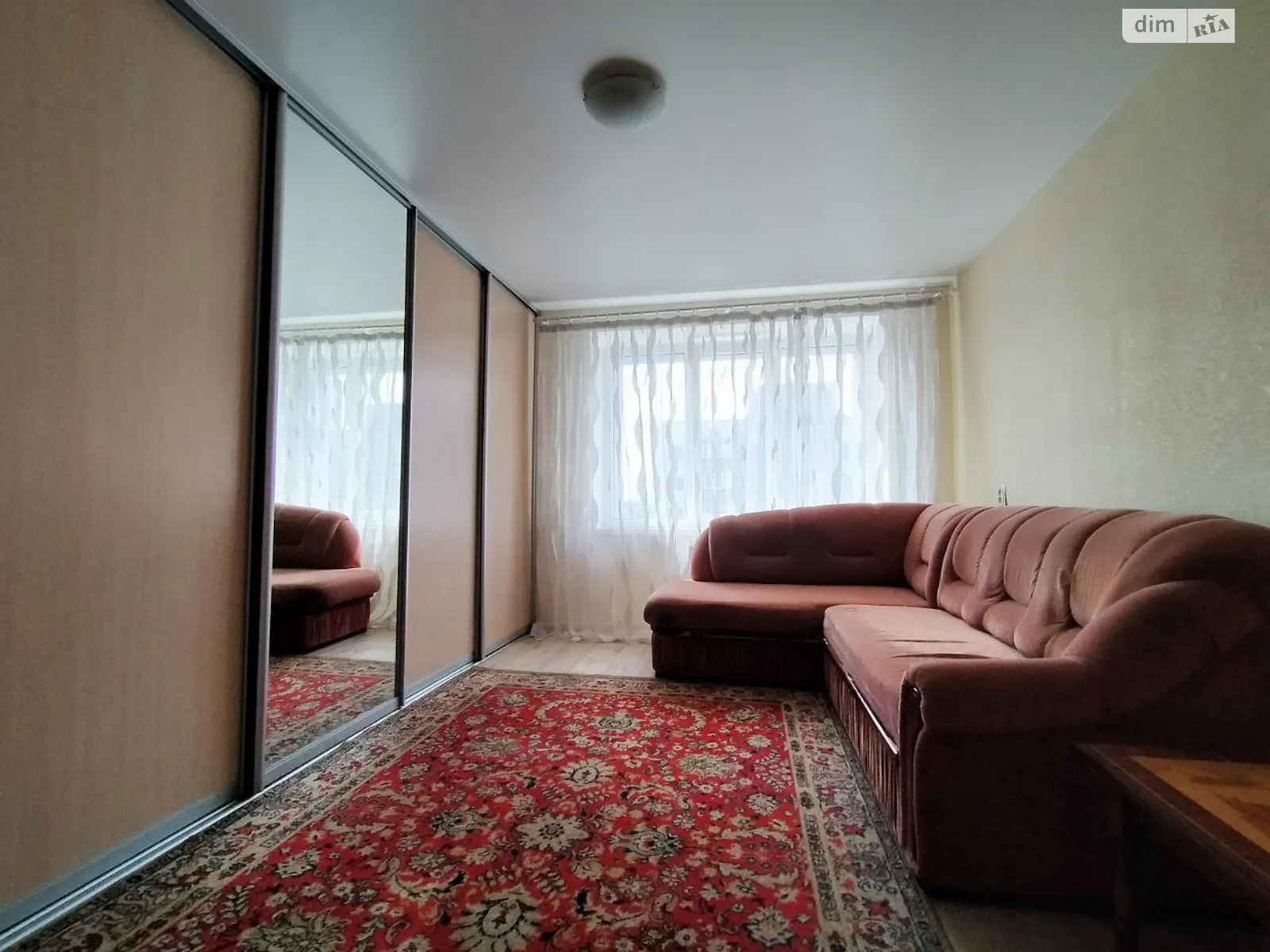 Сдается в аренду 2-комнатная квартира 50 кв. м в Ровно, ул. Мицкевича, 11 - фото 1