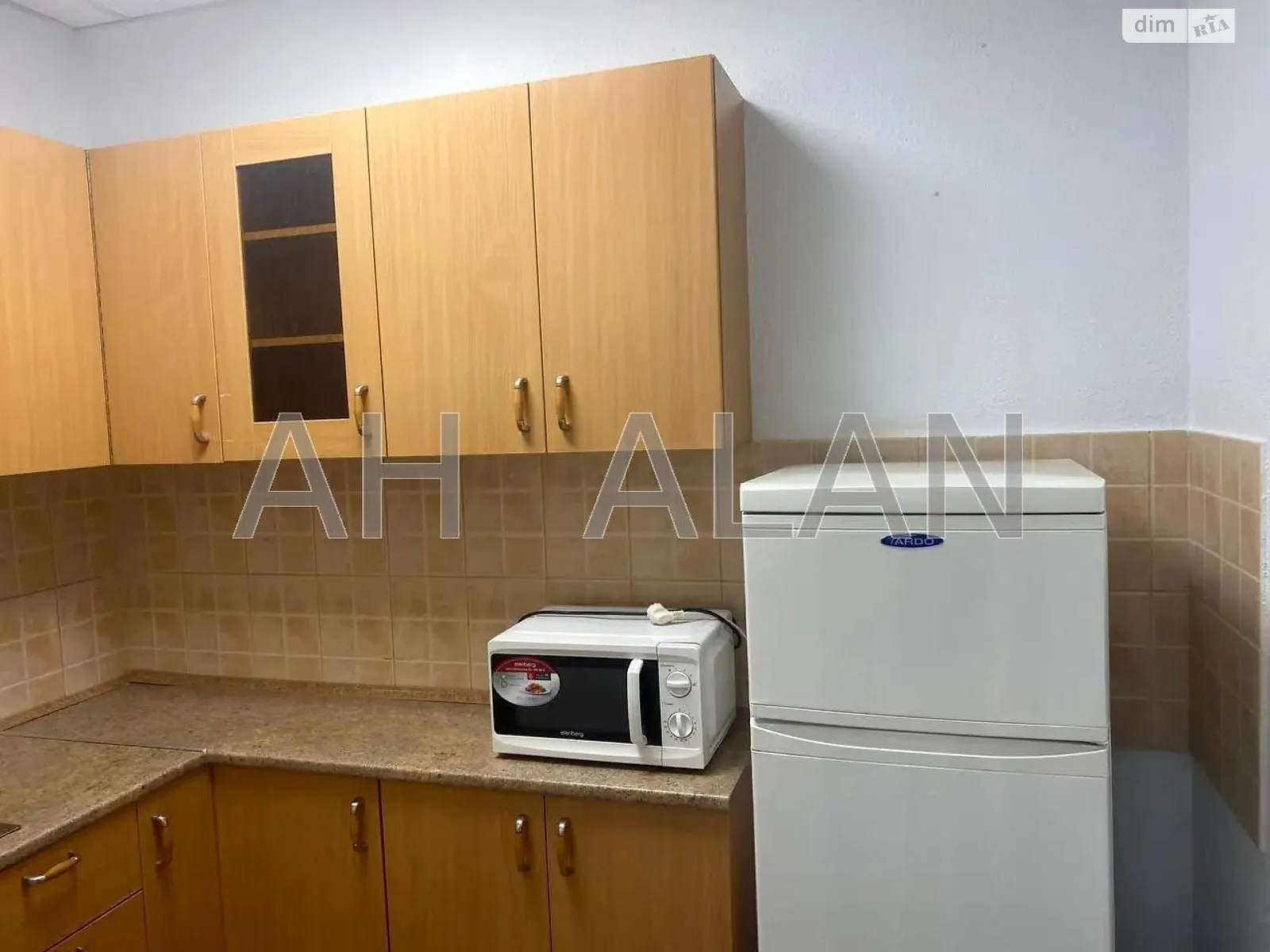 Здається в оренду офіс 105 кв. м в бізнес-центрі, цена: 41900 грн - фото 1