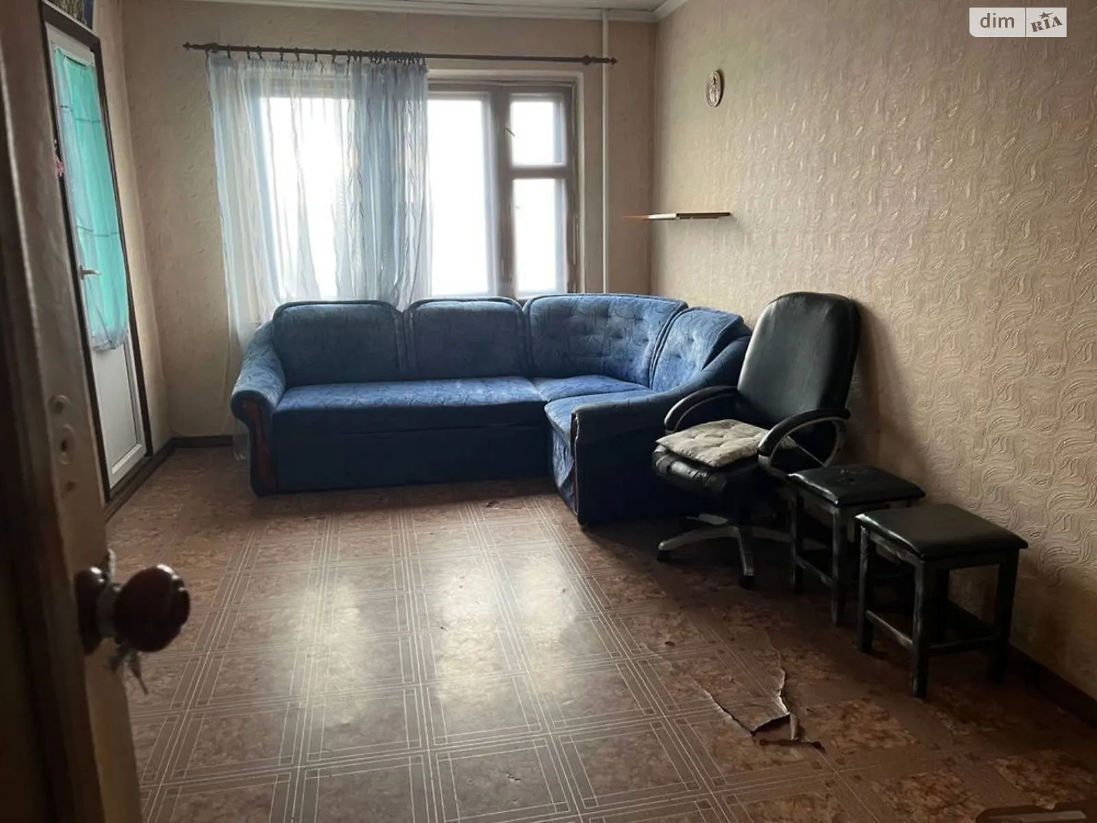 Продается 3-комнатная квартира 67 кв. м в Полтаве, Сади 2 - фото 1