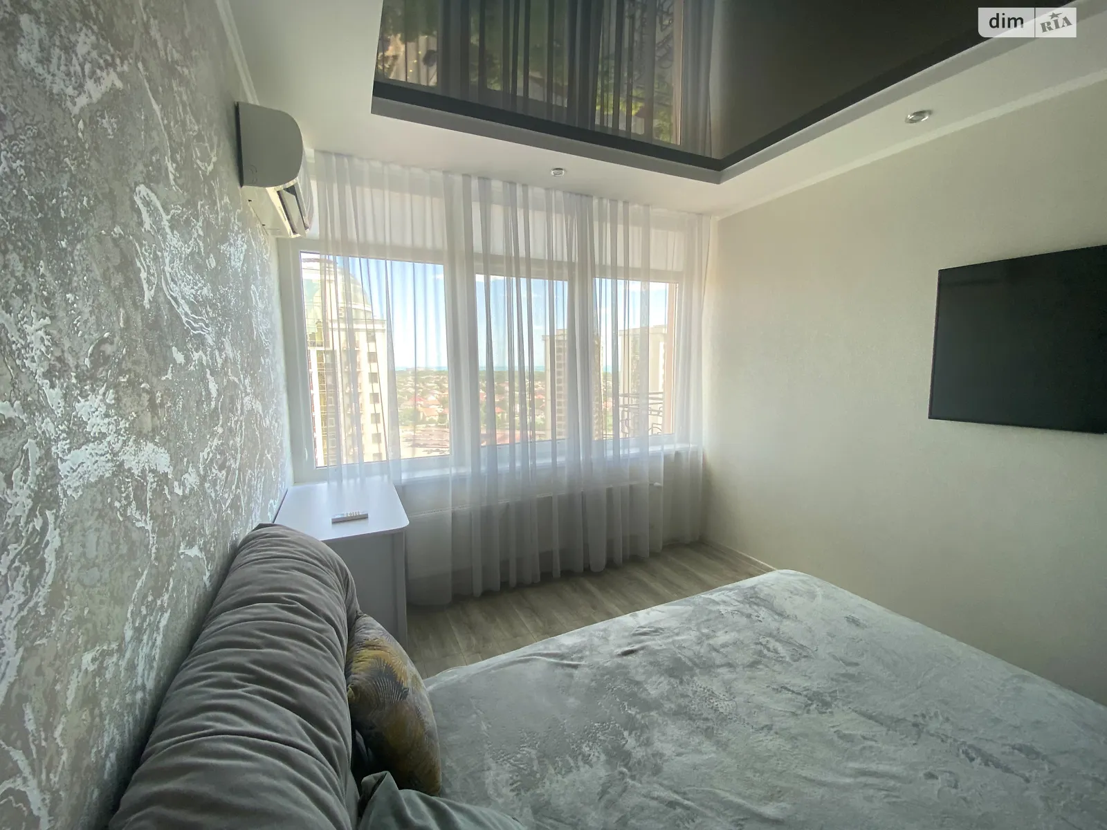 Сдается в аренду 1-комнатная квартира 40.5 кв. м в, цена: 13000 грн - фото 1