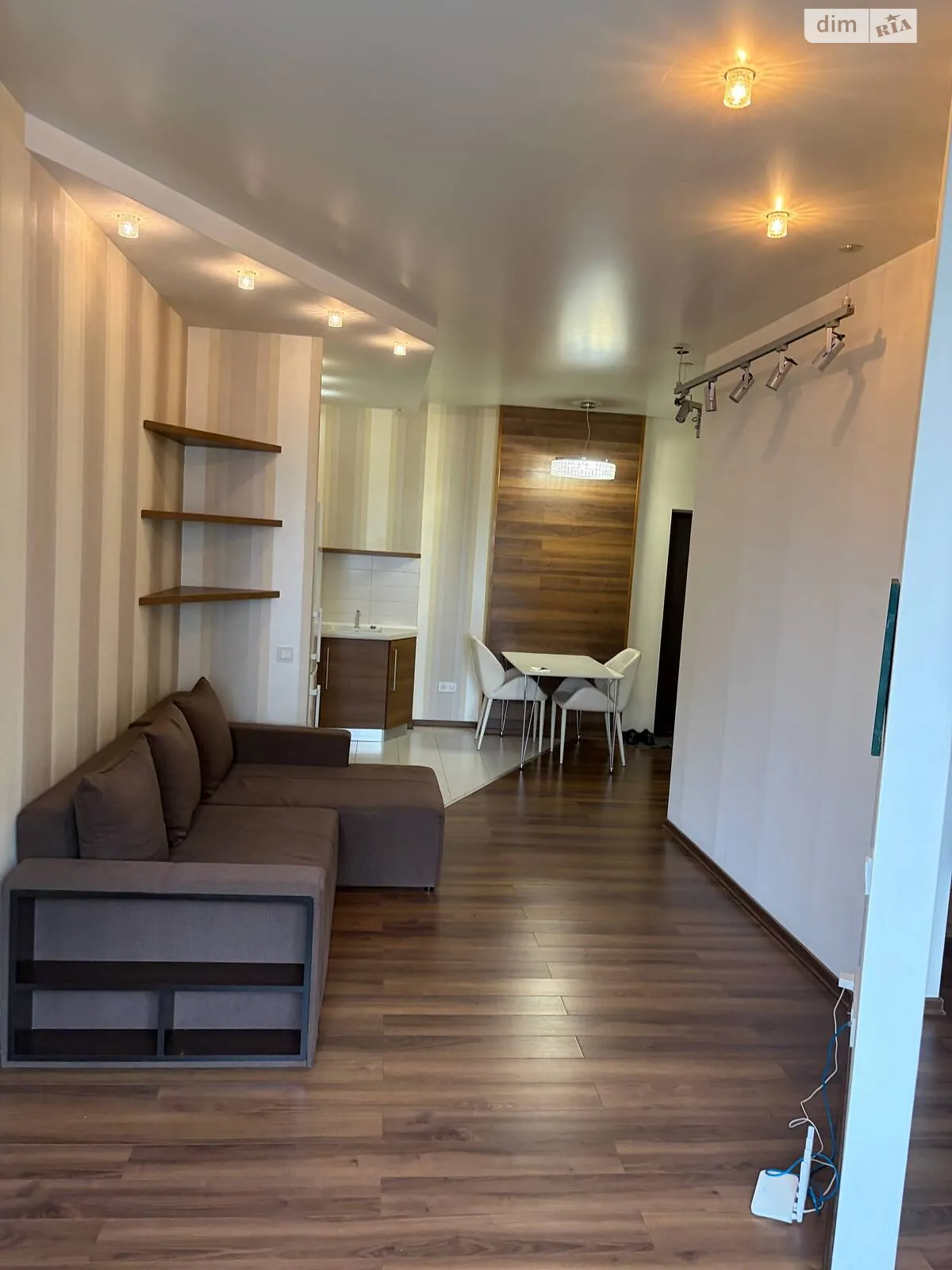 Продається 1-кімнатна квартира 43 кв. м у Одесі, вул. Середньофонтанська, 19А - фото 1