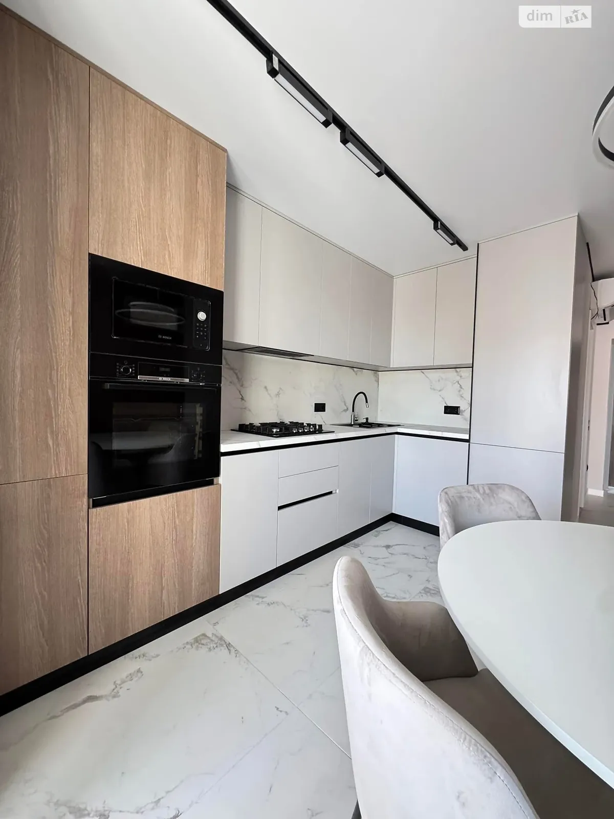 1-комнатная квартира 48 кв. м в Тернополе, пер. Генерала Мирона Тарнавского, 1 - фото 1