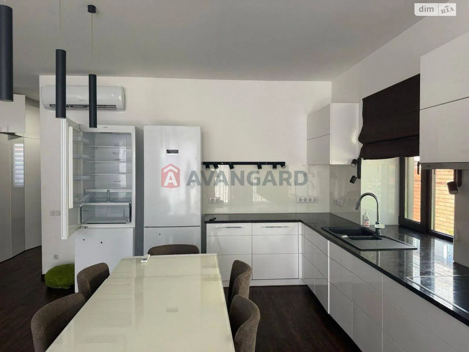 Сдается в аренду одноэтажный дом 127 кв. м с беседкой, цена: 1000 $ - фото 1