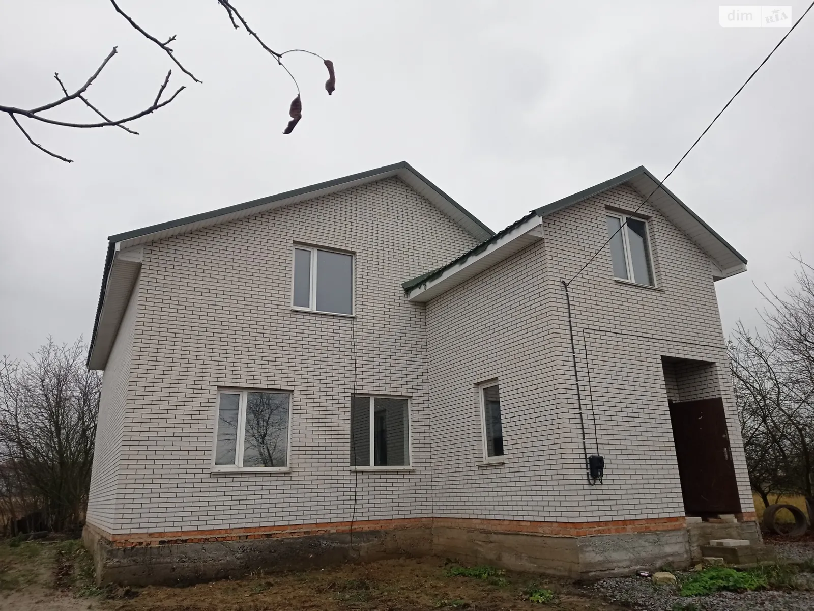 Продается дом на 2 этажа 168 кв. м с балконом, цена: 75000 $ - фото 1