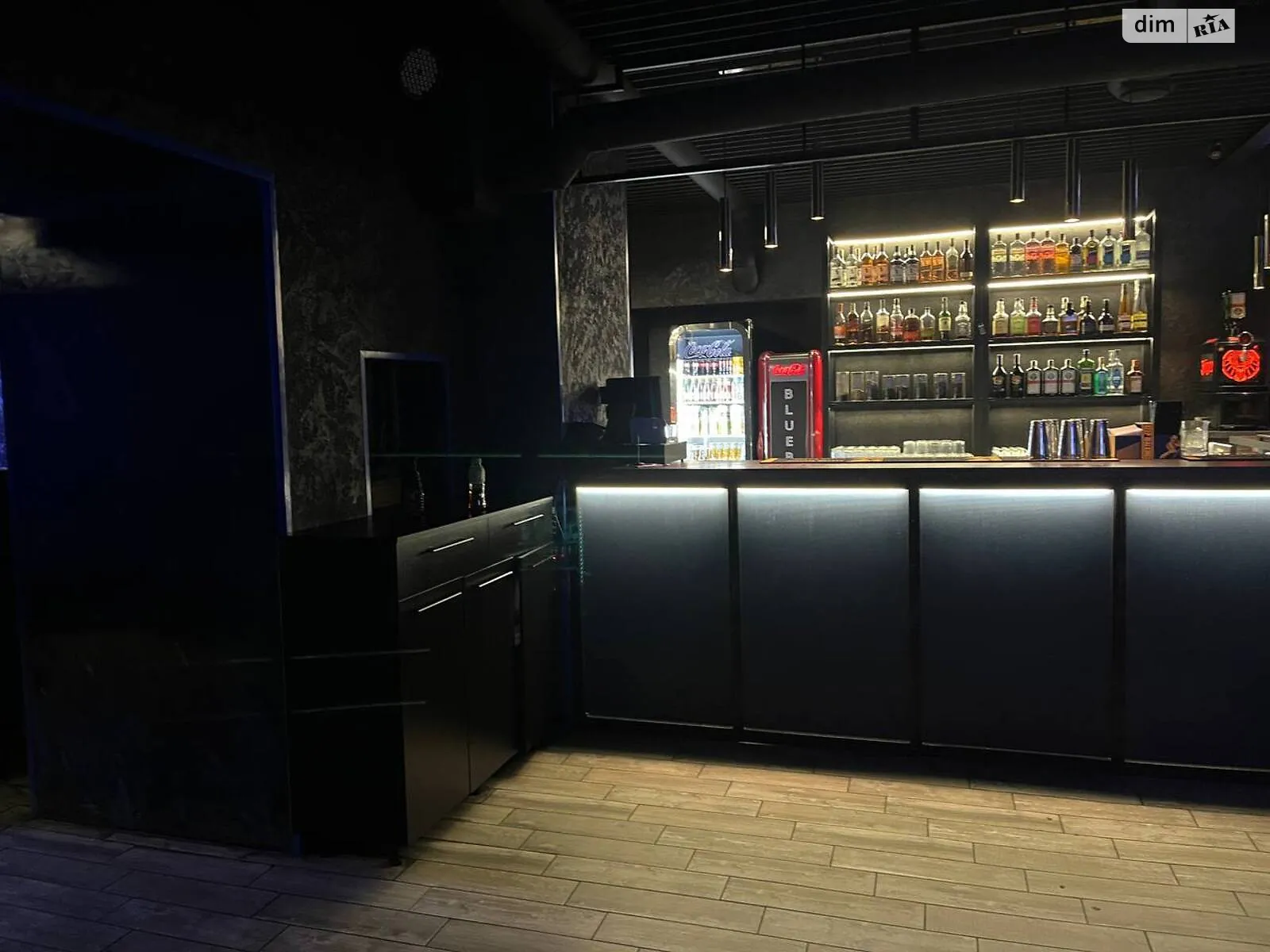 Продается объект сферы услуг 333 кв. м в 4-этажном здании, цена: 270000 $ - фото 1