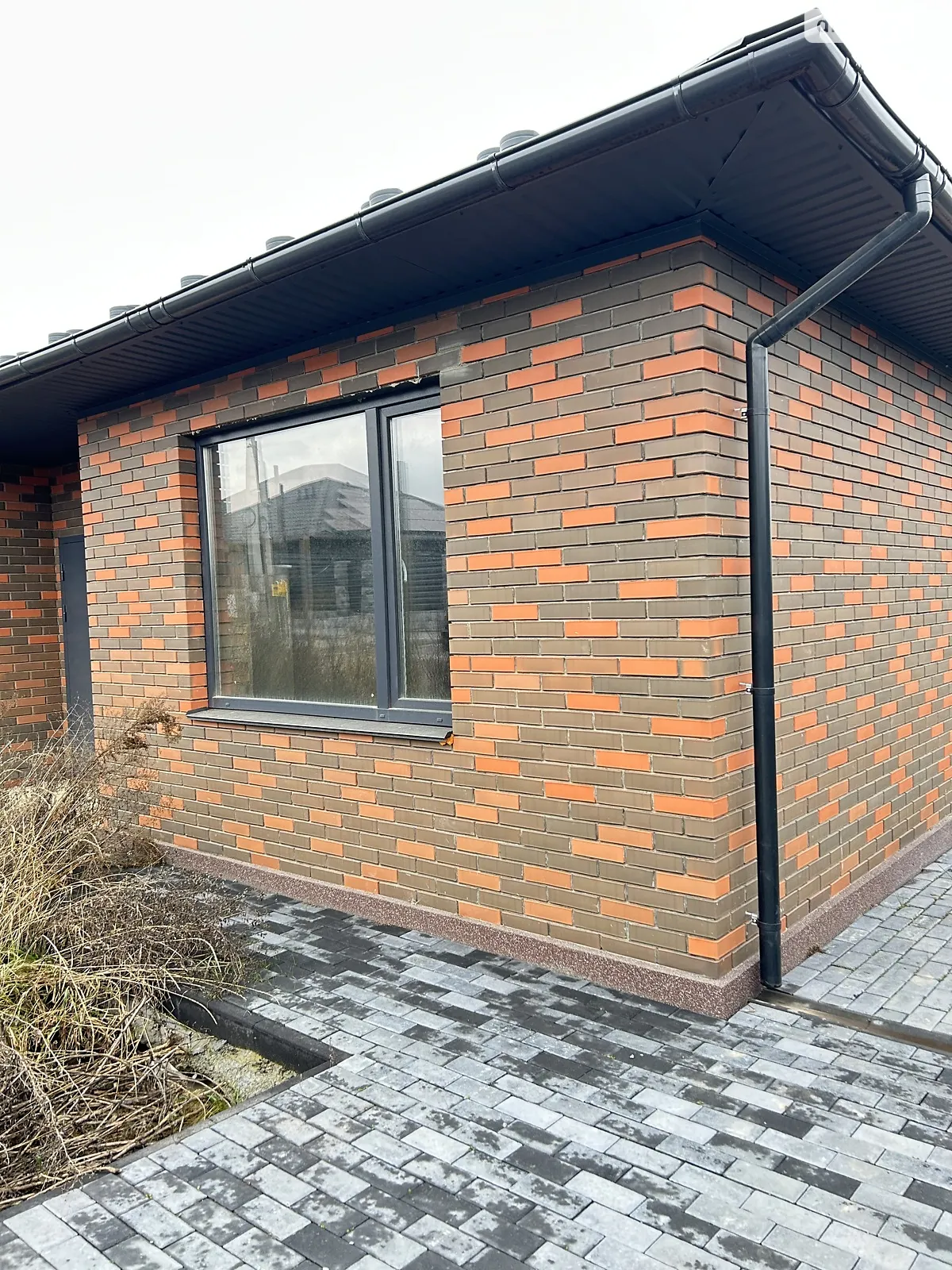 Продається одноповерховий будинок 100 кв. м з меблями, цена: 73000 $ - фото 1