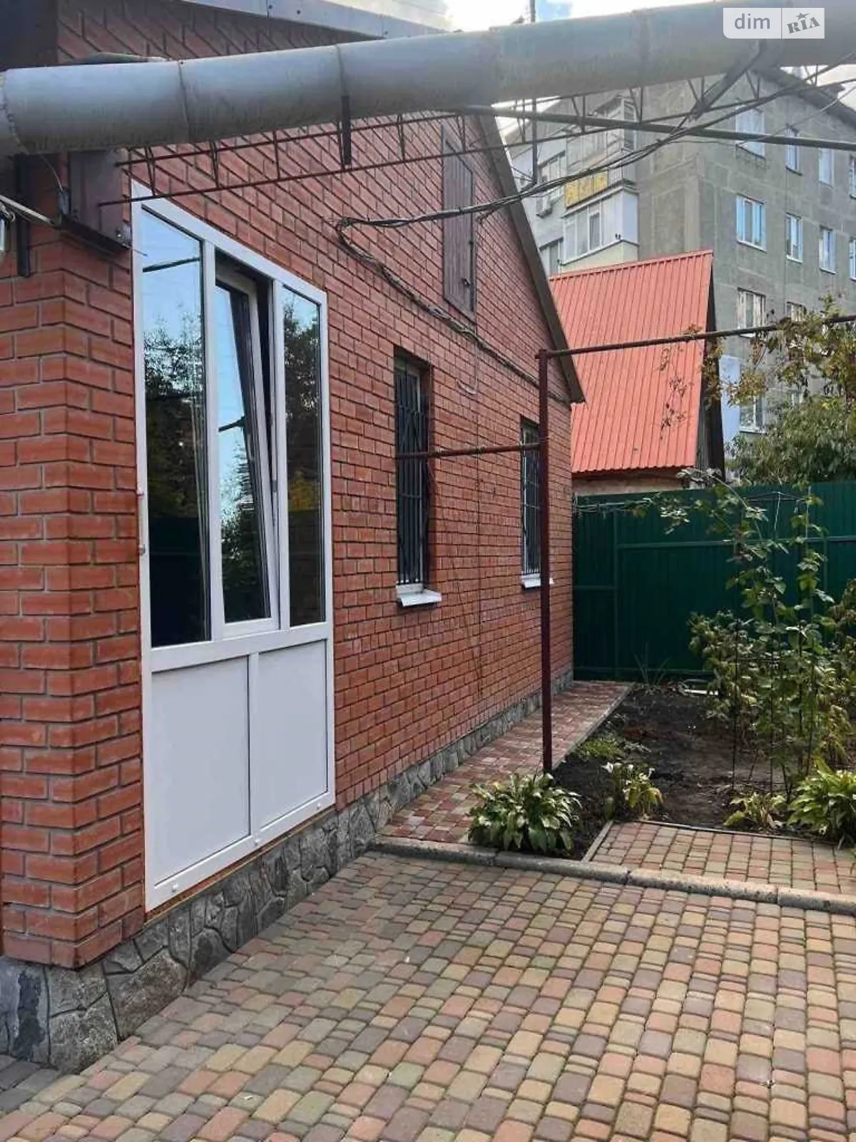 Продается одноэтажный дом 43 кв. м с камином, цена: 85000 $ - фото 1