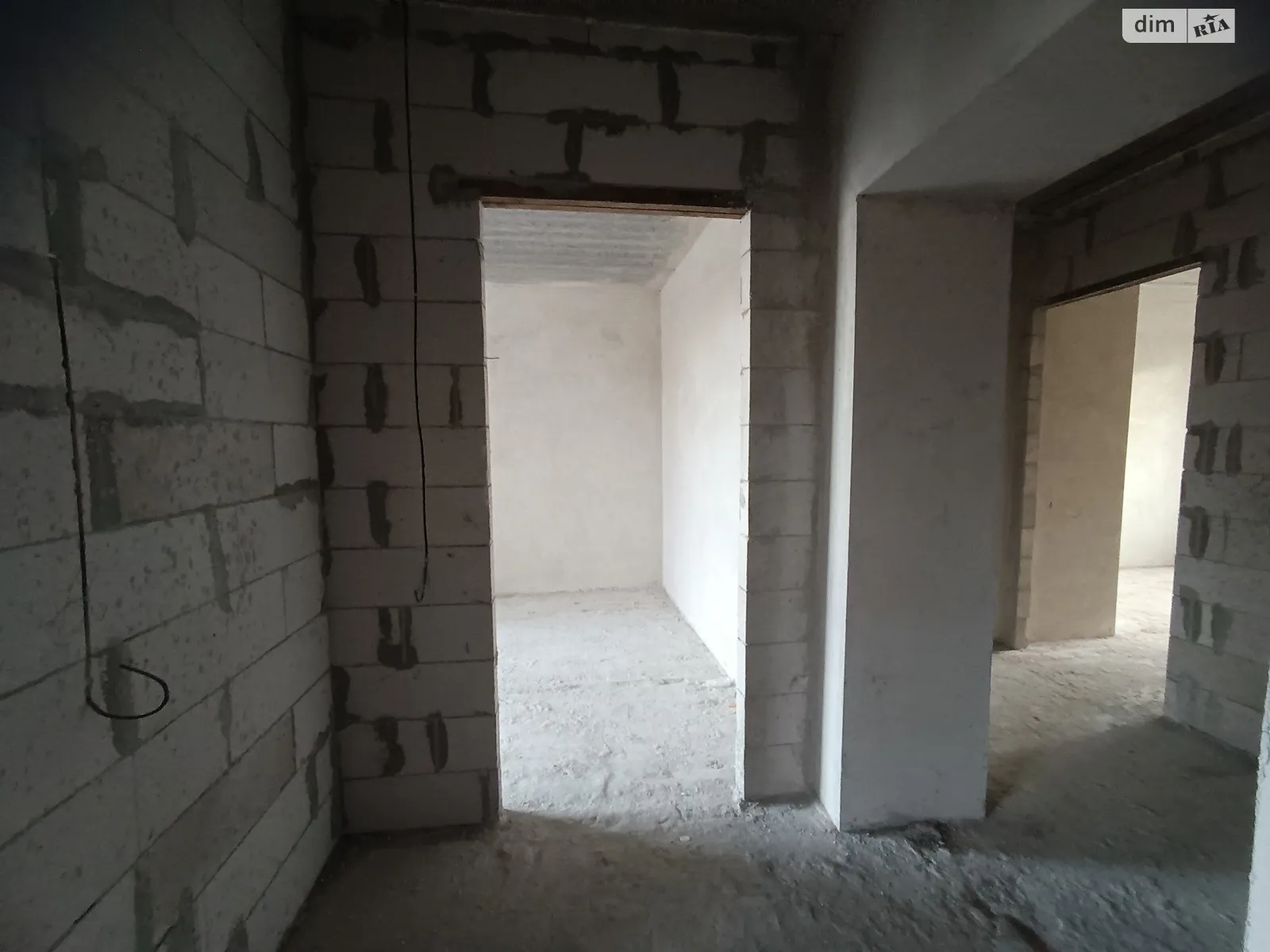 Продается 2-комнатная квартира 74.4 кв. м в Хмельницком, ул. Озерная, 17 - фото 1