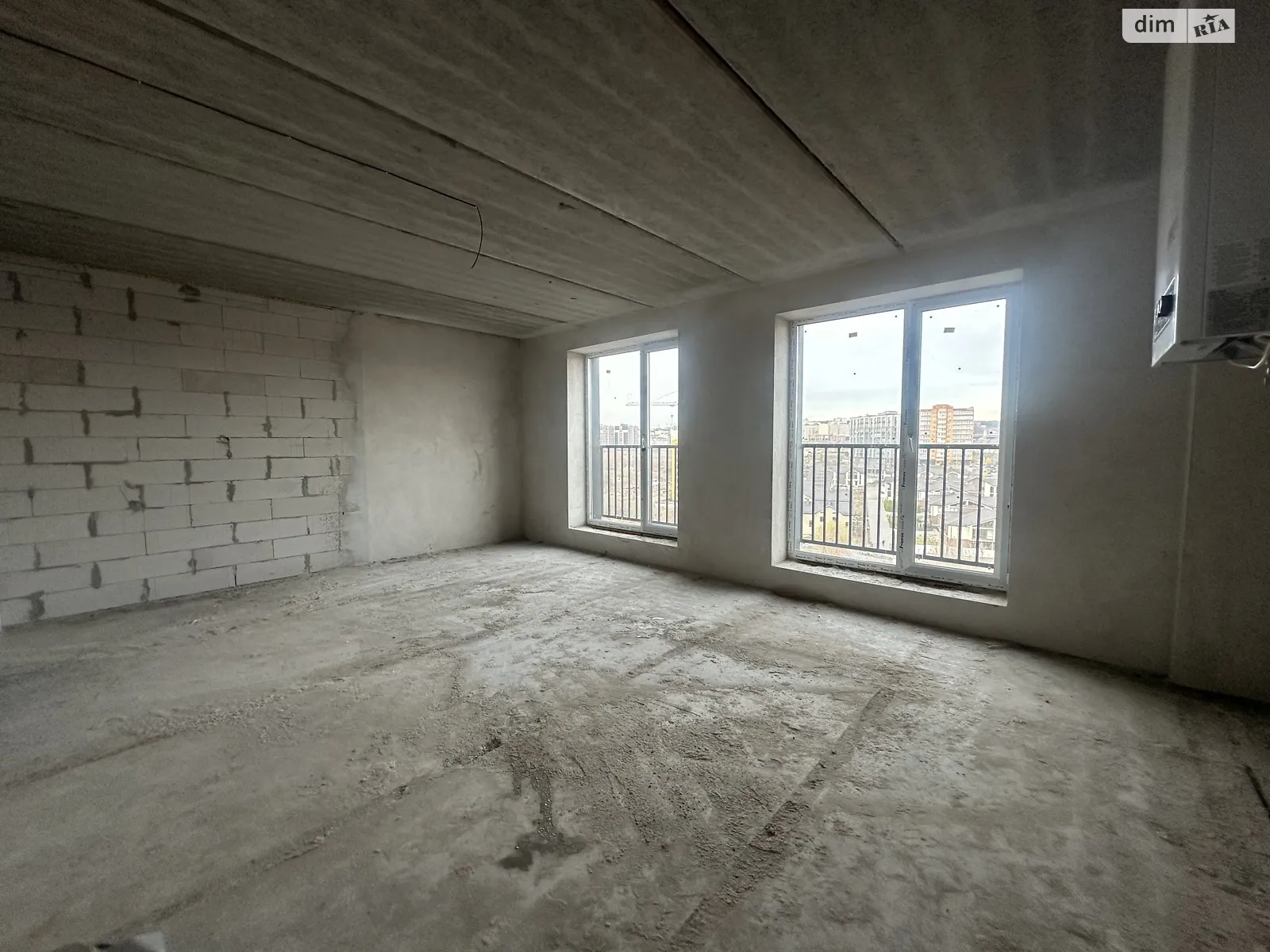 Продается 2-комнатная квартира 72 кв. м в Хмельницком, цена: 61200 $ - фото 1