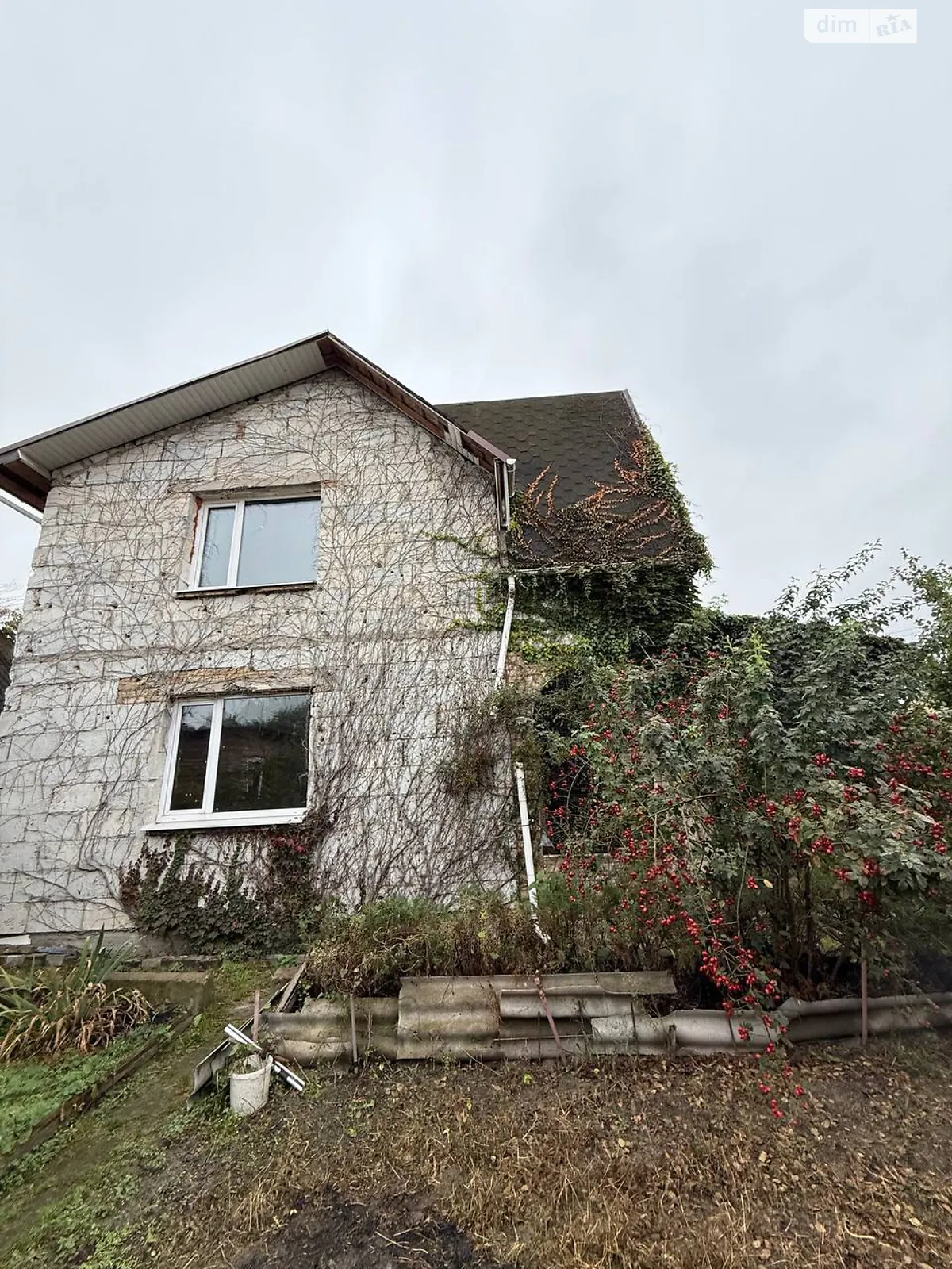 Продається частина будинку 109 кв. м з гаражем, цена: 55500 $ - фото 1