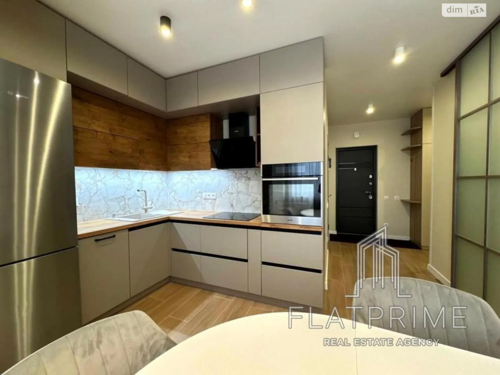 Продается 2-комнатная квартира 48 кв. м в Киеве, ул. Лучистая, 42 - фото 1