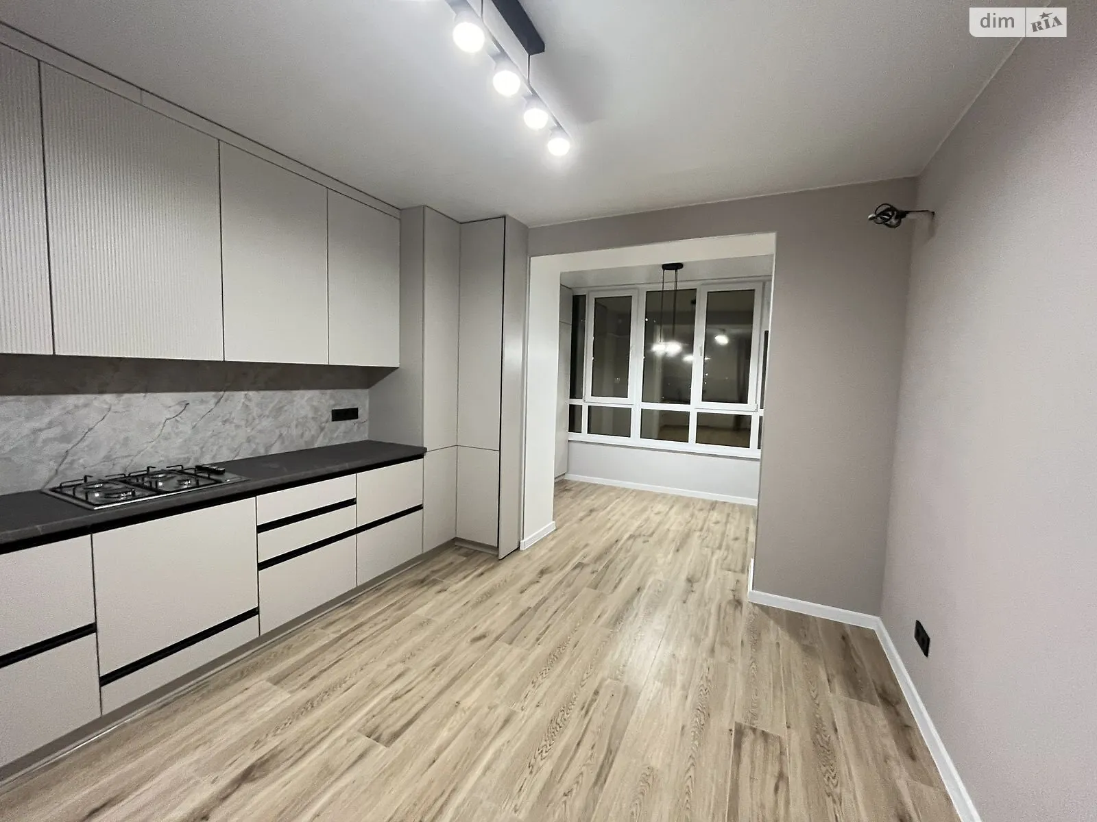 Продається 2-кімнатна квартира 80.7 кв. м у Хмельницькому, цена: 101000 $ - фото 1